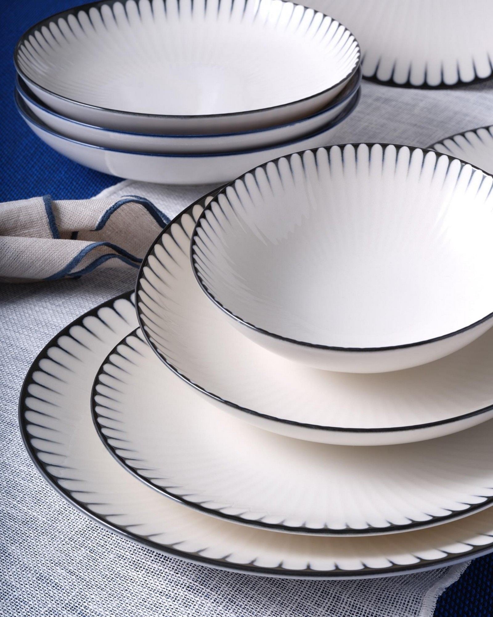 Set veselă (24 piese), GBSATN24KY4R33063, Alb / Negru