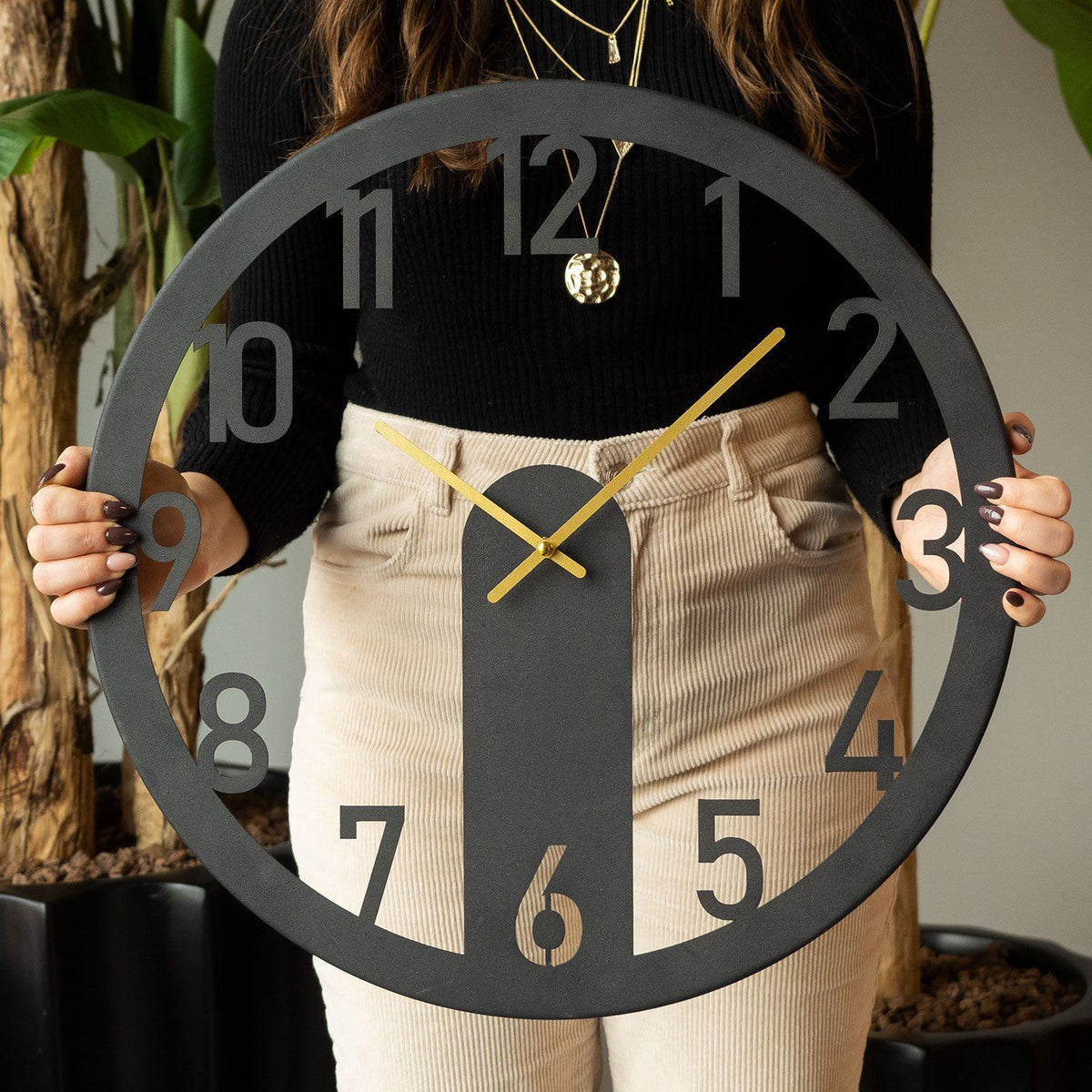 Ceas decorativ metalic de perete, Mood Metal Wall Clock - APS114 - Black, Negru / Auriu
