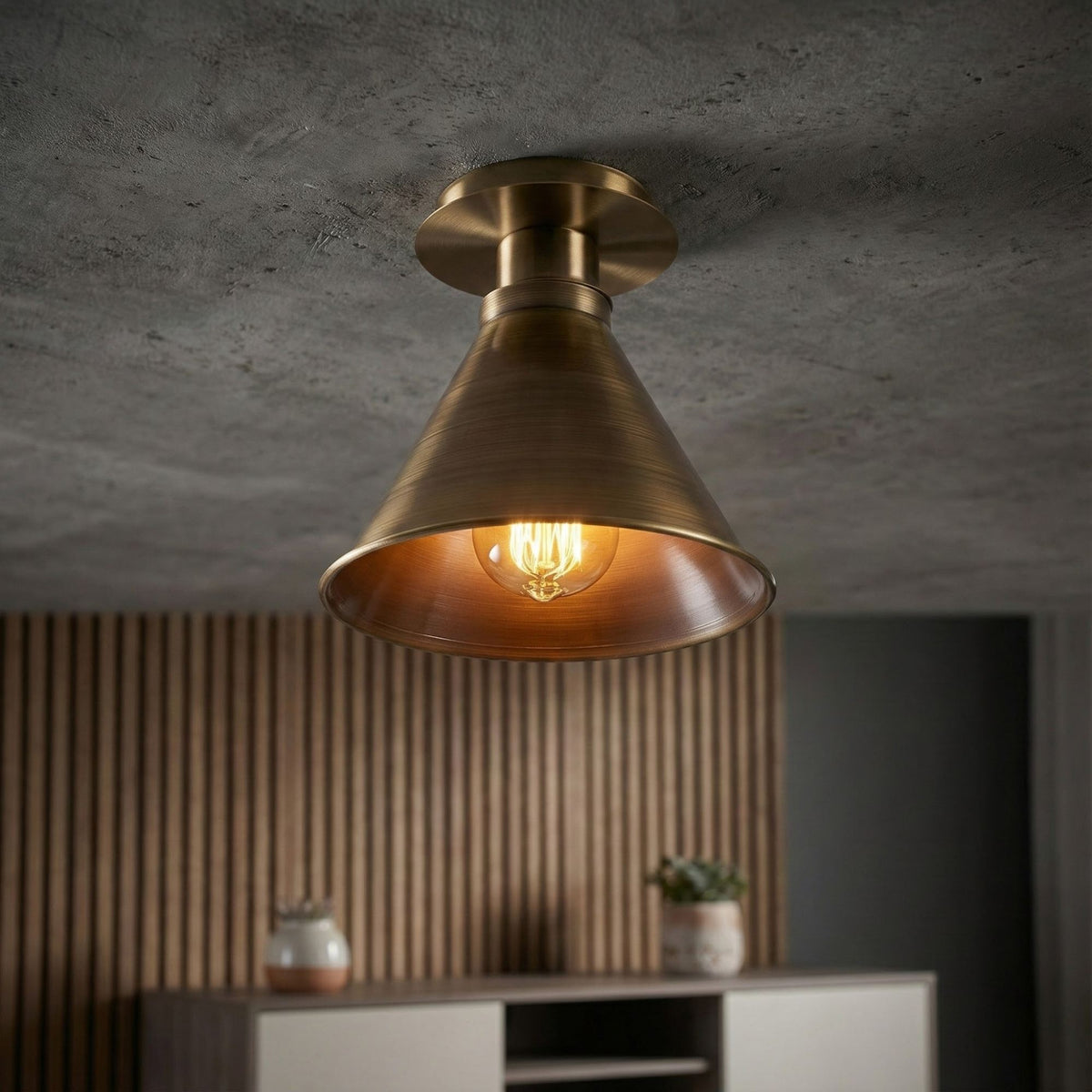 Candelabru, Berceste - N-679, Cupru