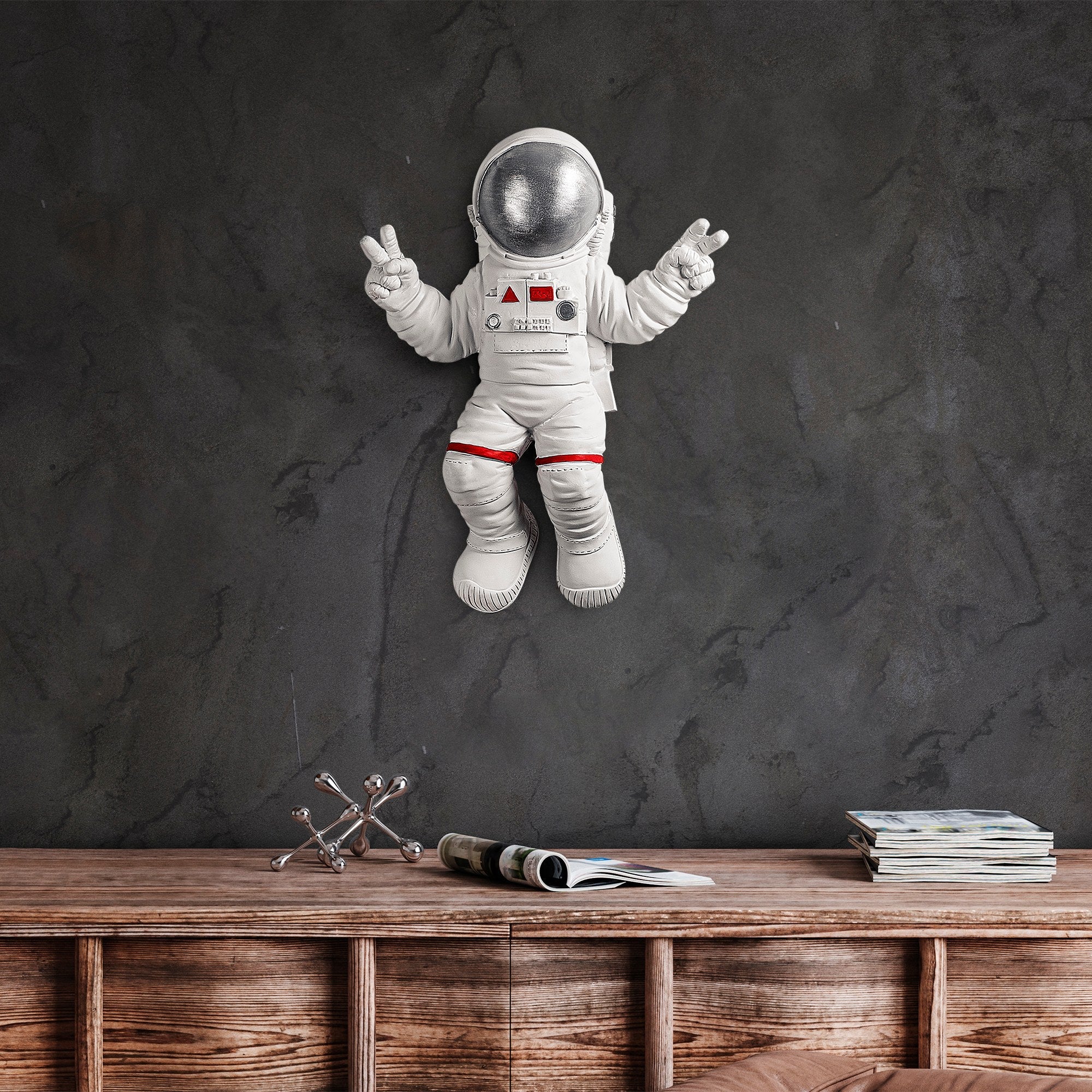 Accesoriu decorativ de perete, Peace Sign Astronaut - 2, Alb / Gri