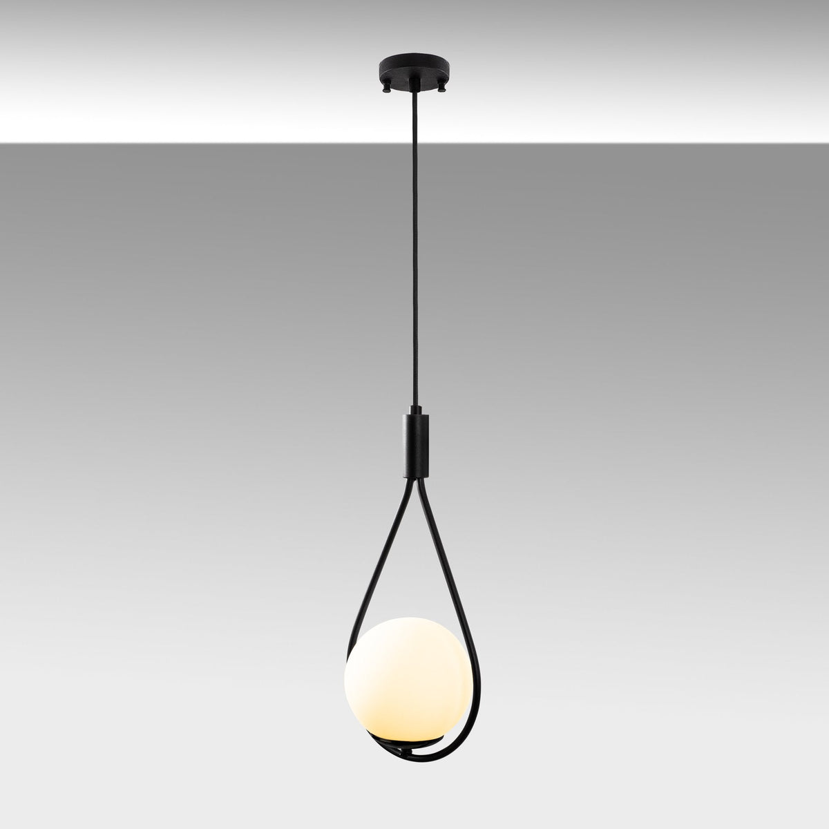 Candelabru, GMN-00008, Negru