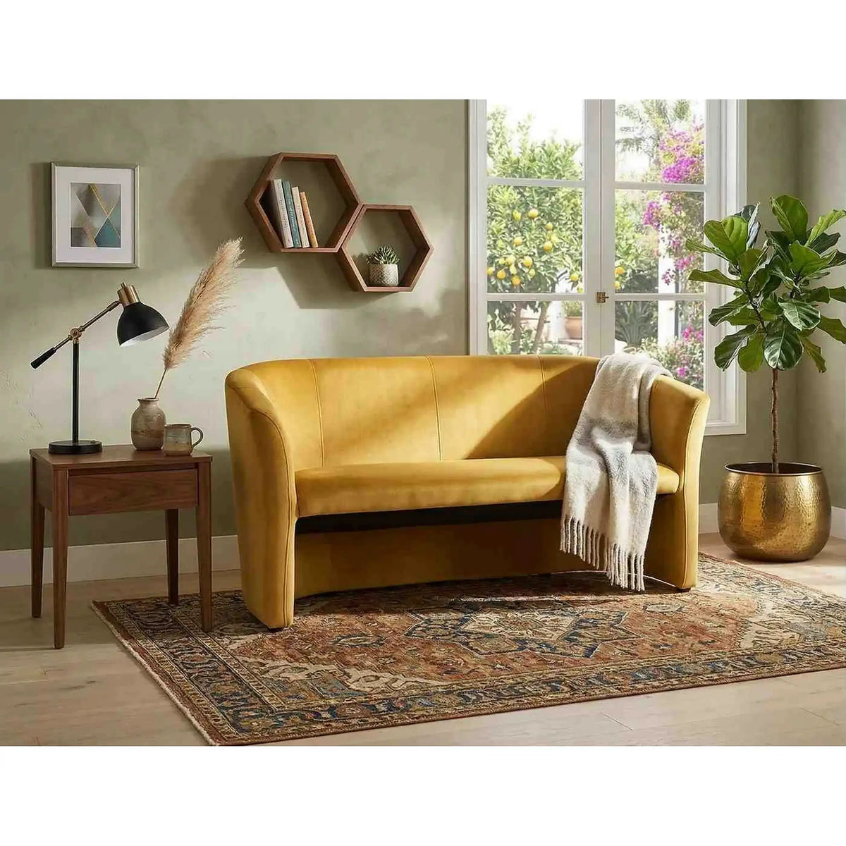Canapea TM-3, stofa catifelata galben - Bluvel 68, 160x60x76 cm