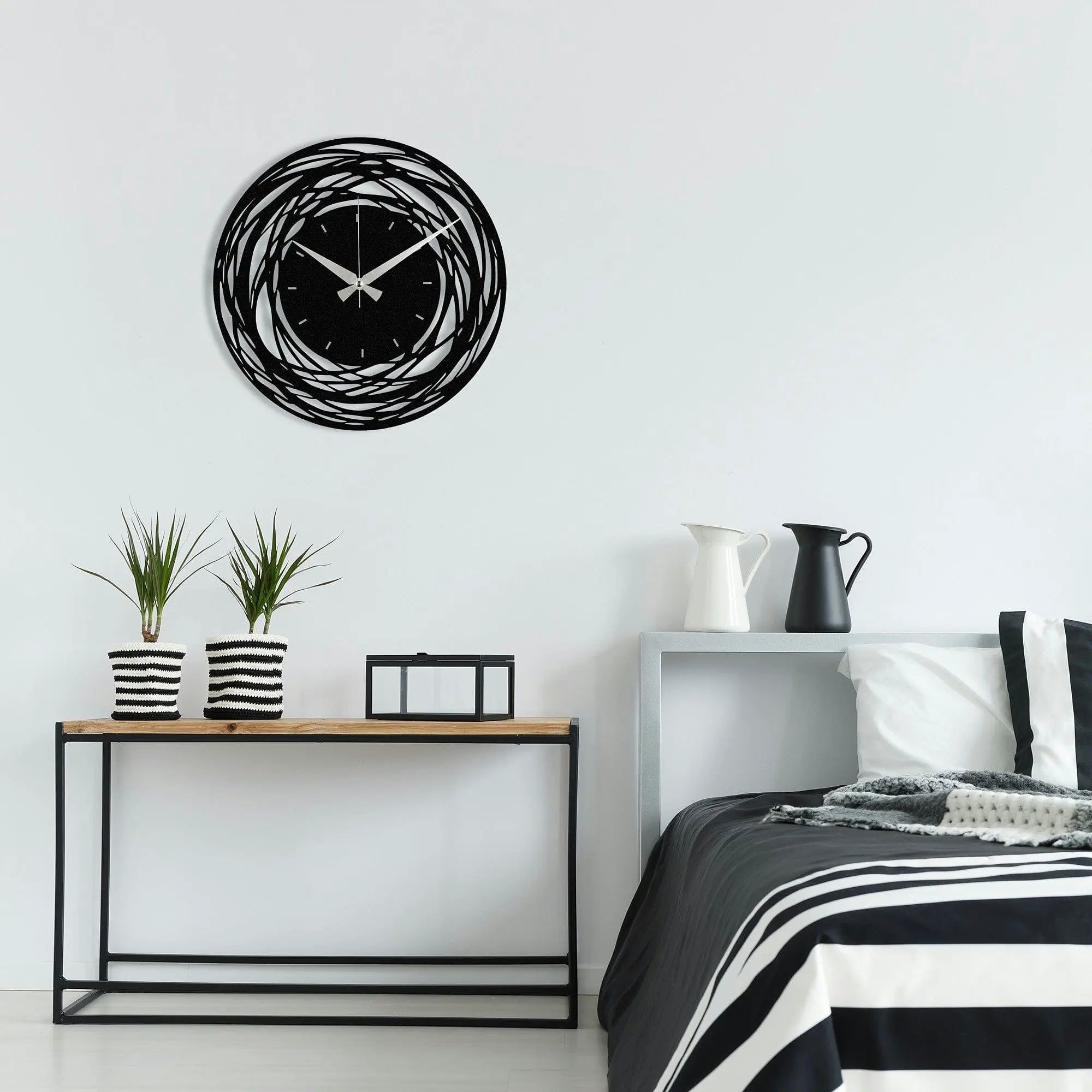Ceas de perete Enzoclock S022, metal, negru, 48 x 48 cm