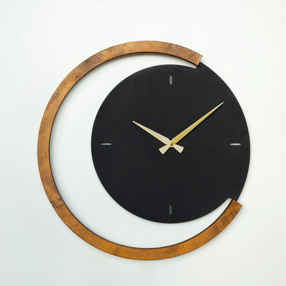 Ceas de perete MOON TIME, negru/nuc, metal/lemn, 48x48 cm