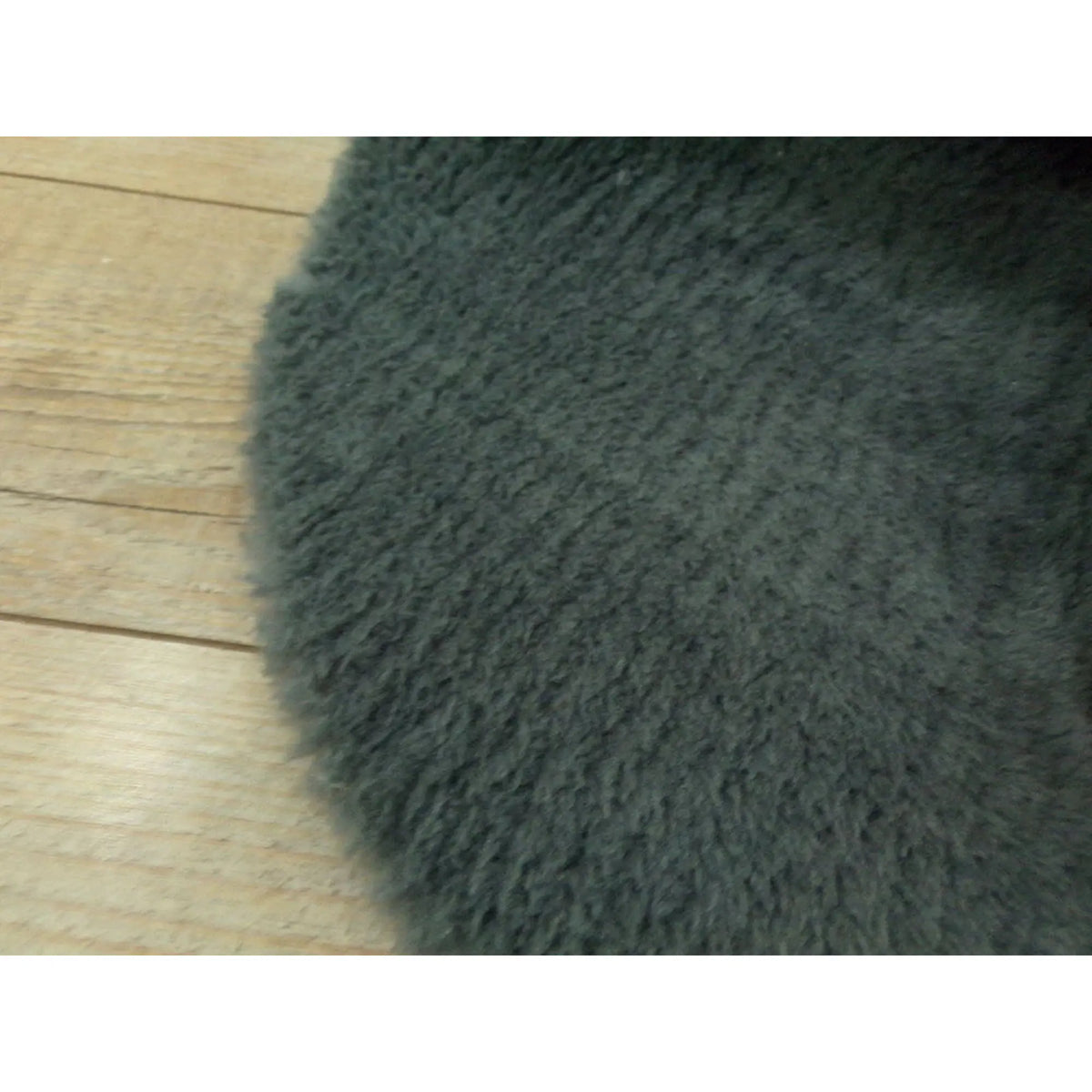 Covor DAISY PLUSH, 80x80 cm, forma atipica, poliester, verde