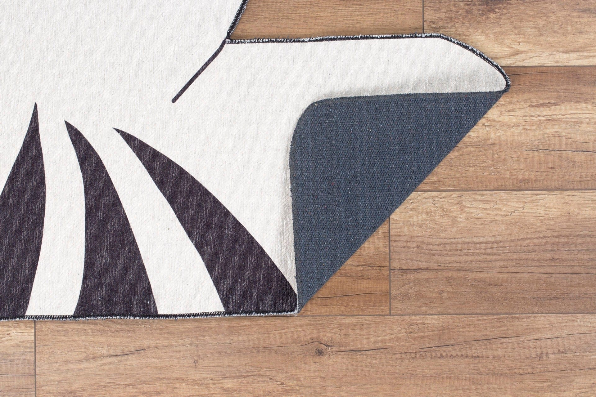 Covor MINOR CHENILLE, 75x150 cm, forma dreptunghiulara, poliester, multicolor, AL 306