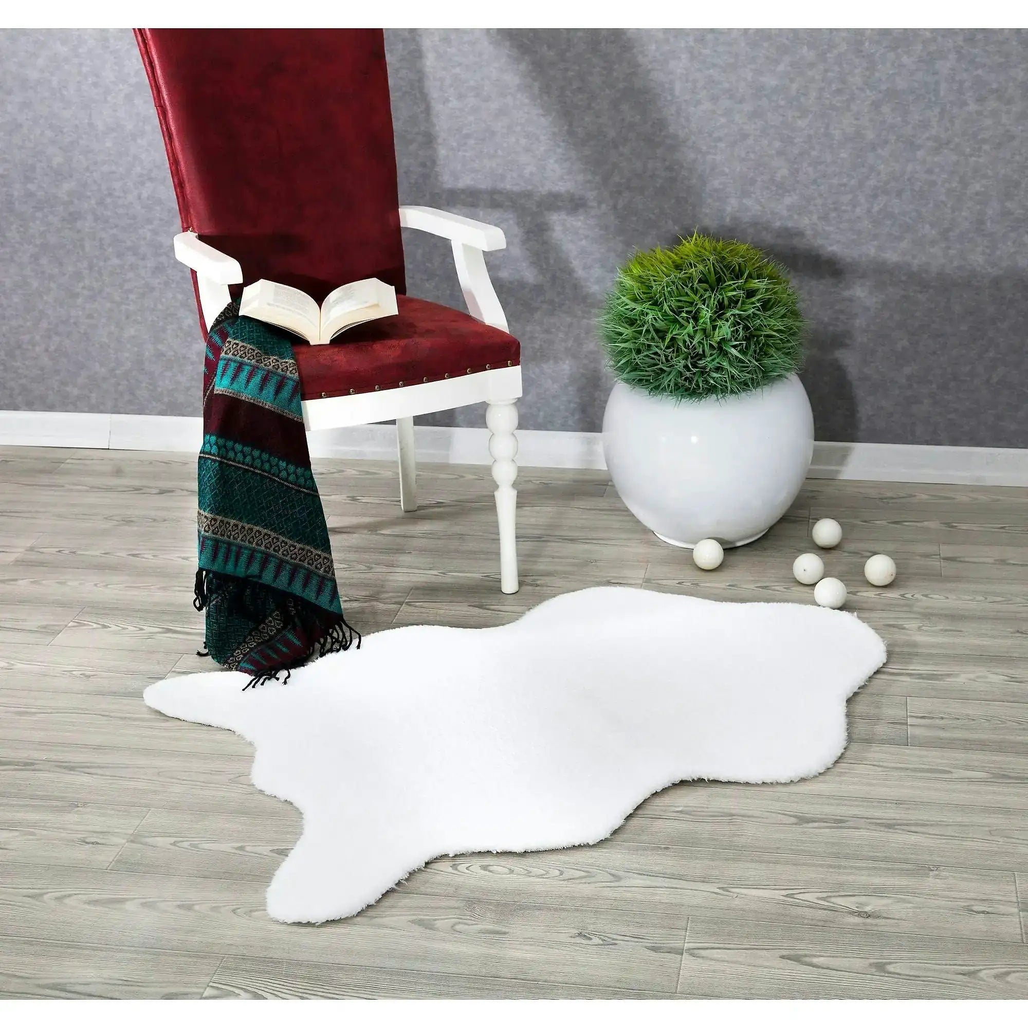 Covor POST PLUSH, 60x90 cm, forma atipica, poliester, alb