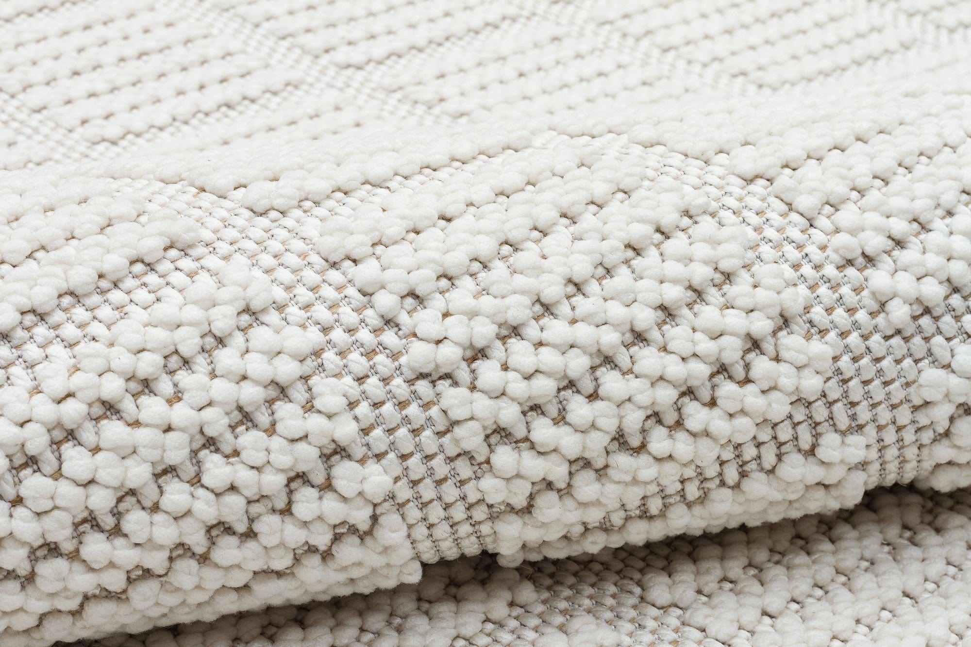 Covor YENI BUKLE KARE, 80x150 cm, forma dreptunghiulara, material tesut, crem