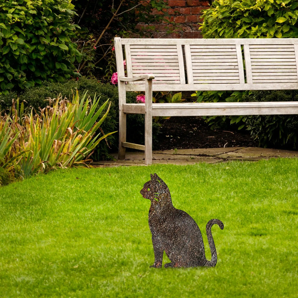Decoratiune gradina CAT A-02, maro, metal, 20x23 cm
