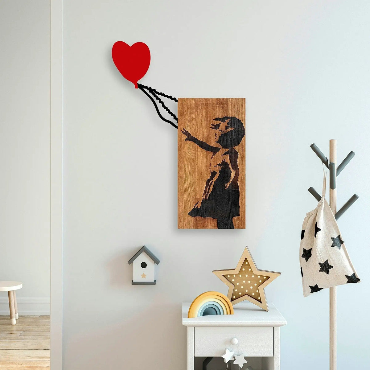 Decoratiune perete 891TNL3148, stejar/negru/rosu, lemn/metal, 83x60 cm