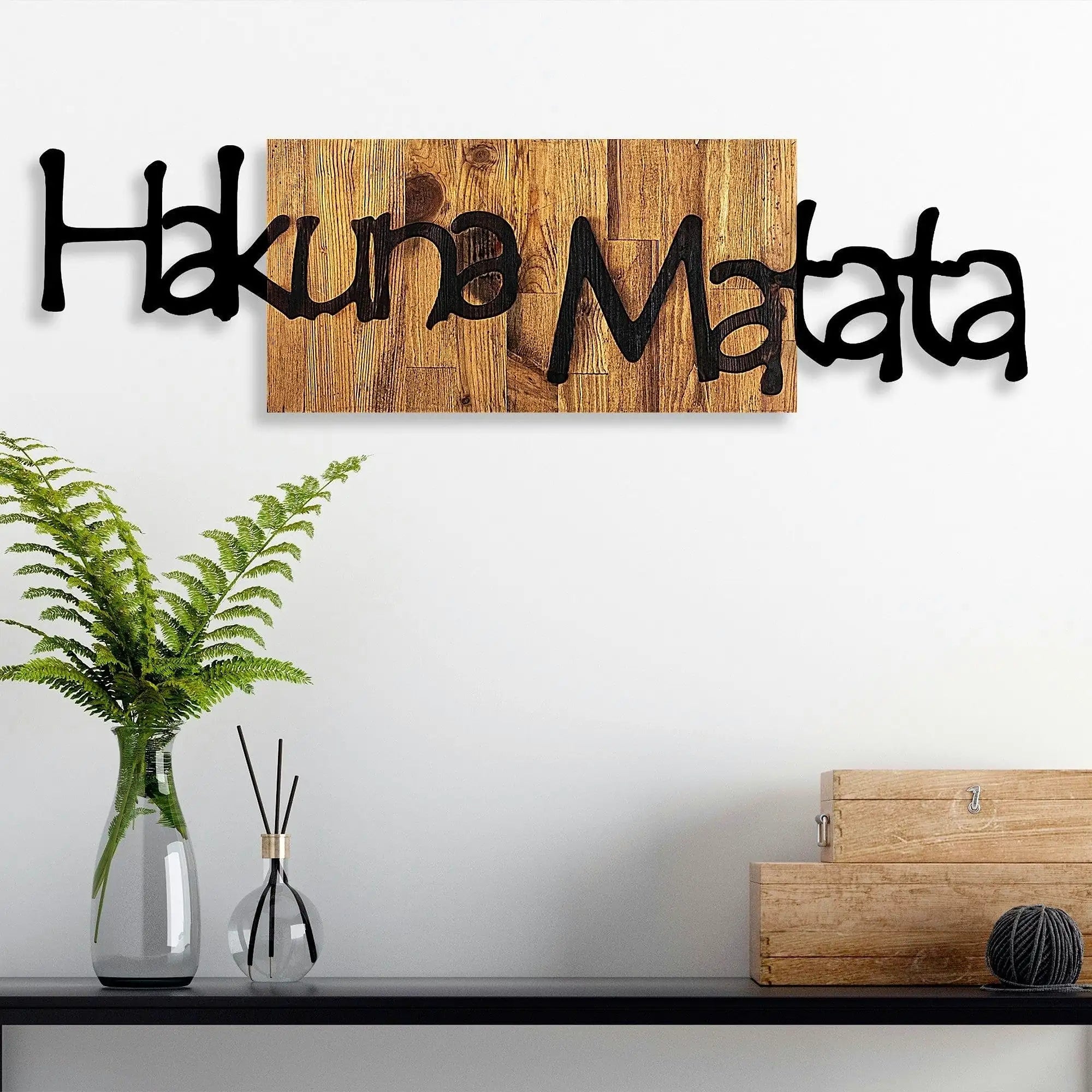 Decoratiune perete HAKUNA MATATA 4, negru/nuc, metal/lemn, 108x3x30 cm