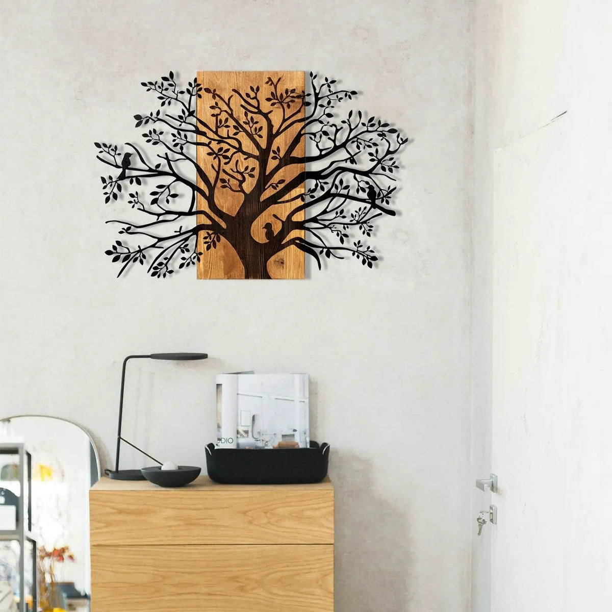 Decoratiune perete KAVAK, negru/stejar, metal/lemn, 85x58 cm