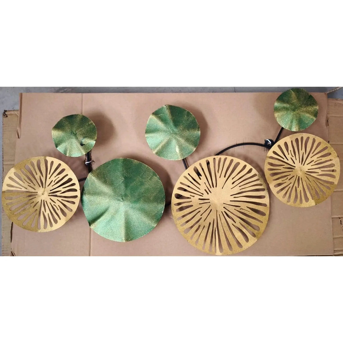Decoratiune perete METAL ART, verde/auriu, metal, 74x5x38 cm