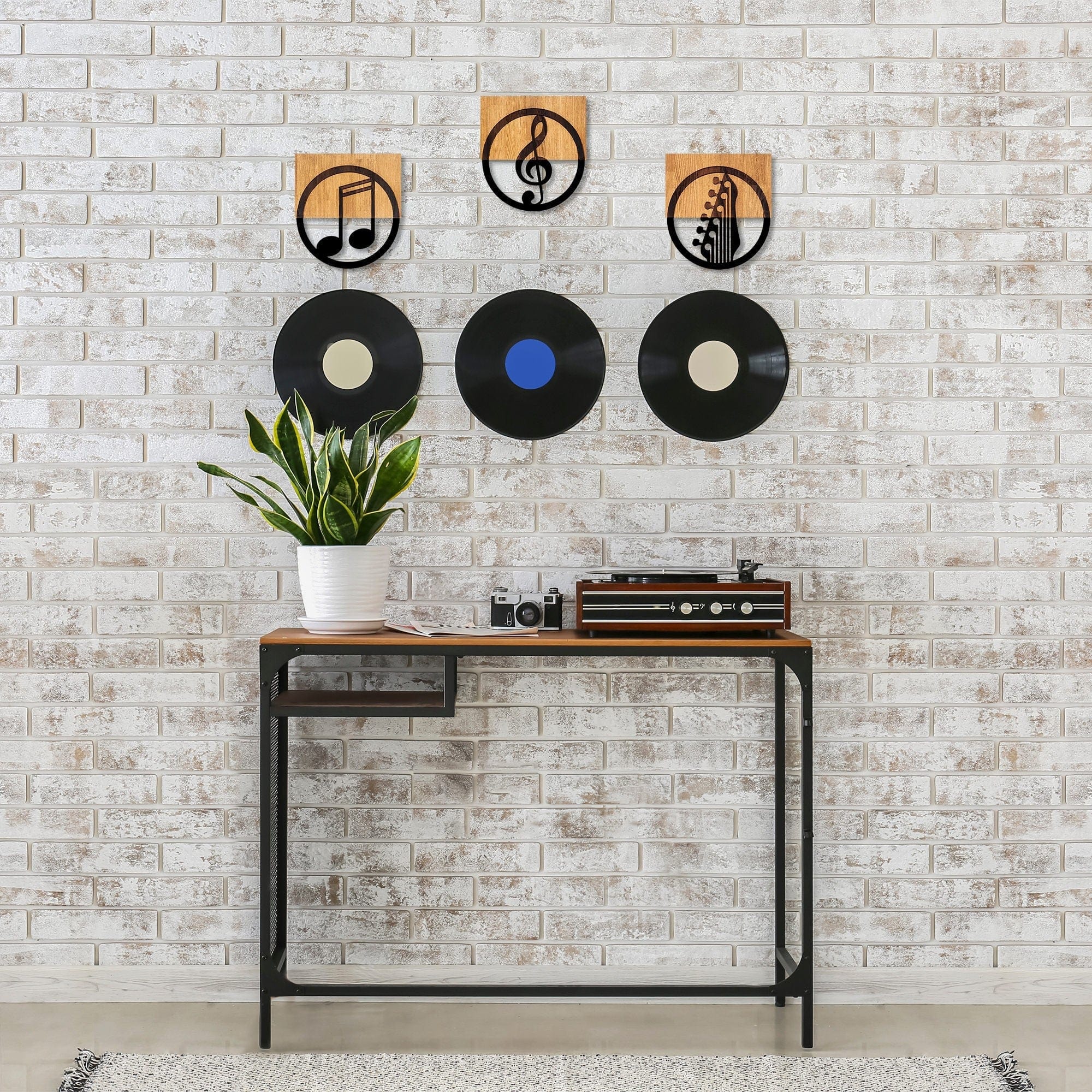 Decoratiuni perete JUST MUSIC - 334, negru/stejar, metal/lemn, 25x3x27 cm