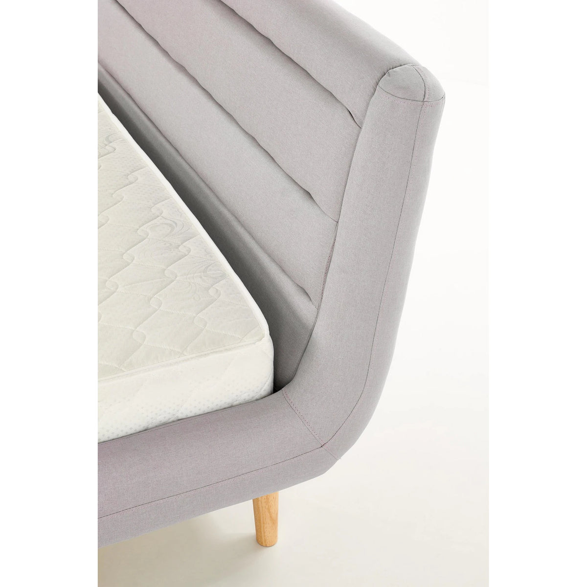 Pat Elanda 160x200, stofa clasica gri deschis, cu somiera