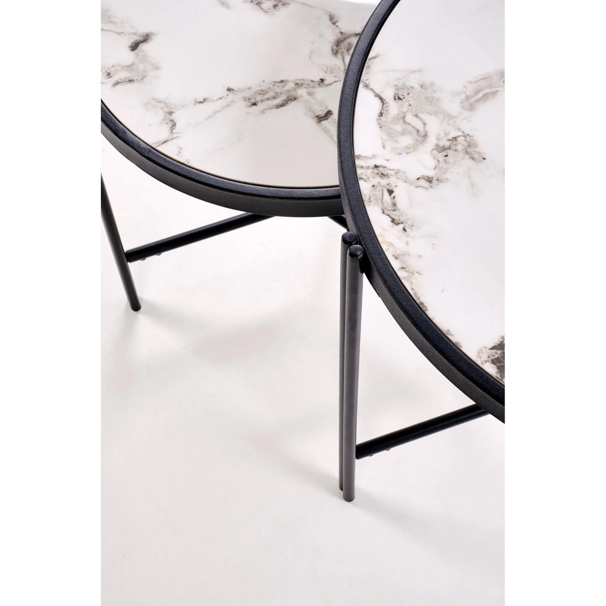 Set 2 masute cafea FATIMA, alb cu efect de marmura/negru, ceramica/metal