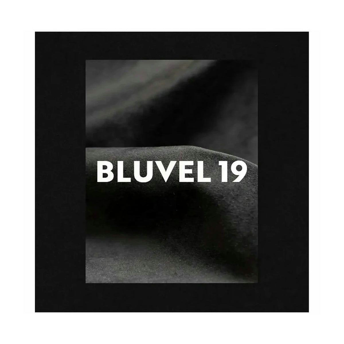 Fotoliu TM-1, negru, stofa catifelata, 67x60x76 cm