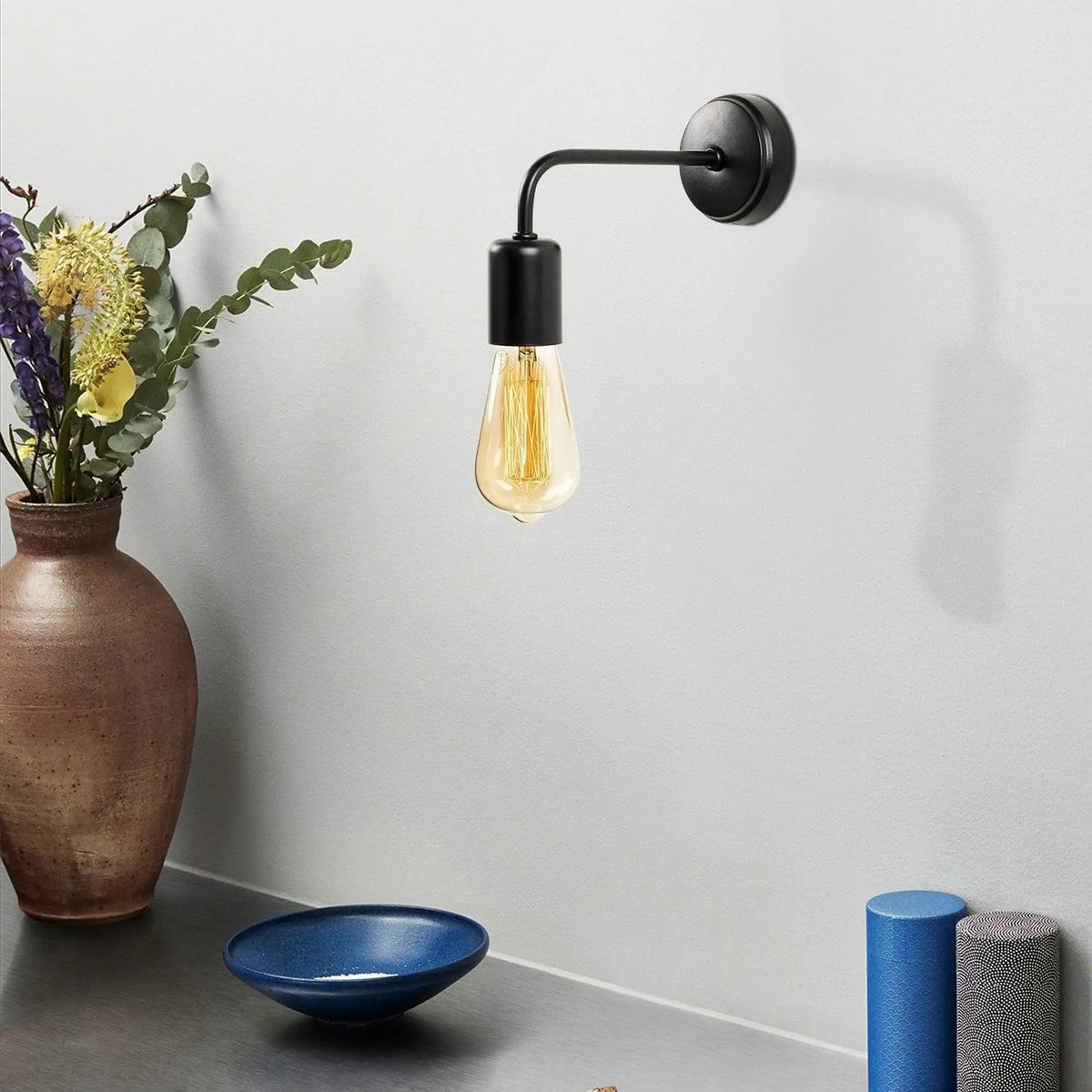 Lampa perete DENGE-3434, negru, metal, 8x20x15 cm