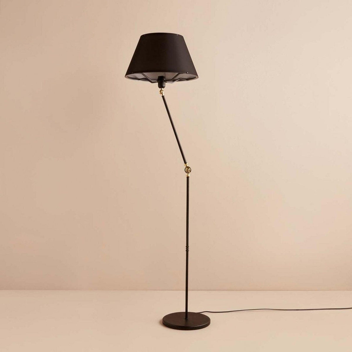 Lampadar AYD-3477, negru, PVC/metal, 38x150 cm