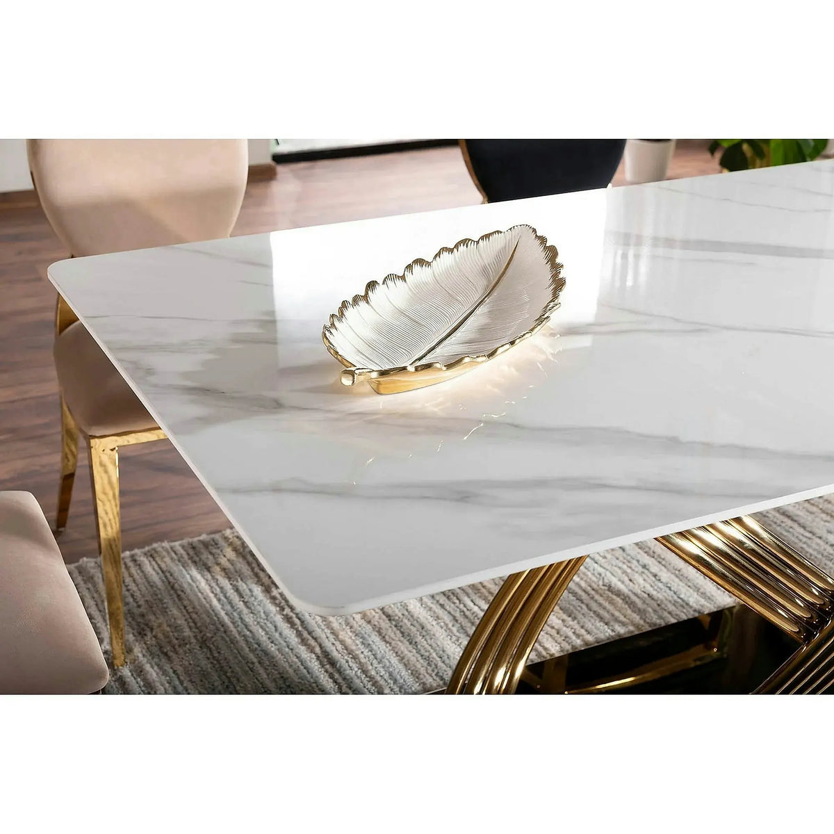 Masa dining 160 cm HERMES, alb cu efect de marmura/auriu, ceramica/metal, 160x90x75 cm