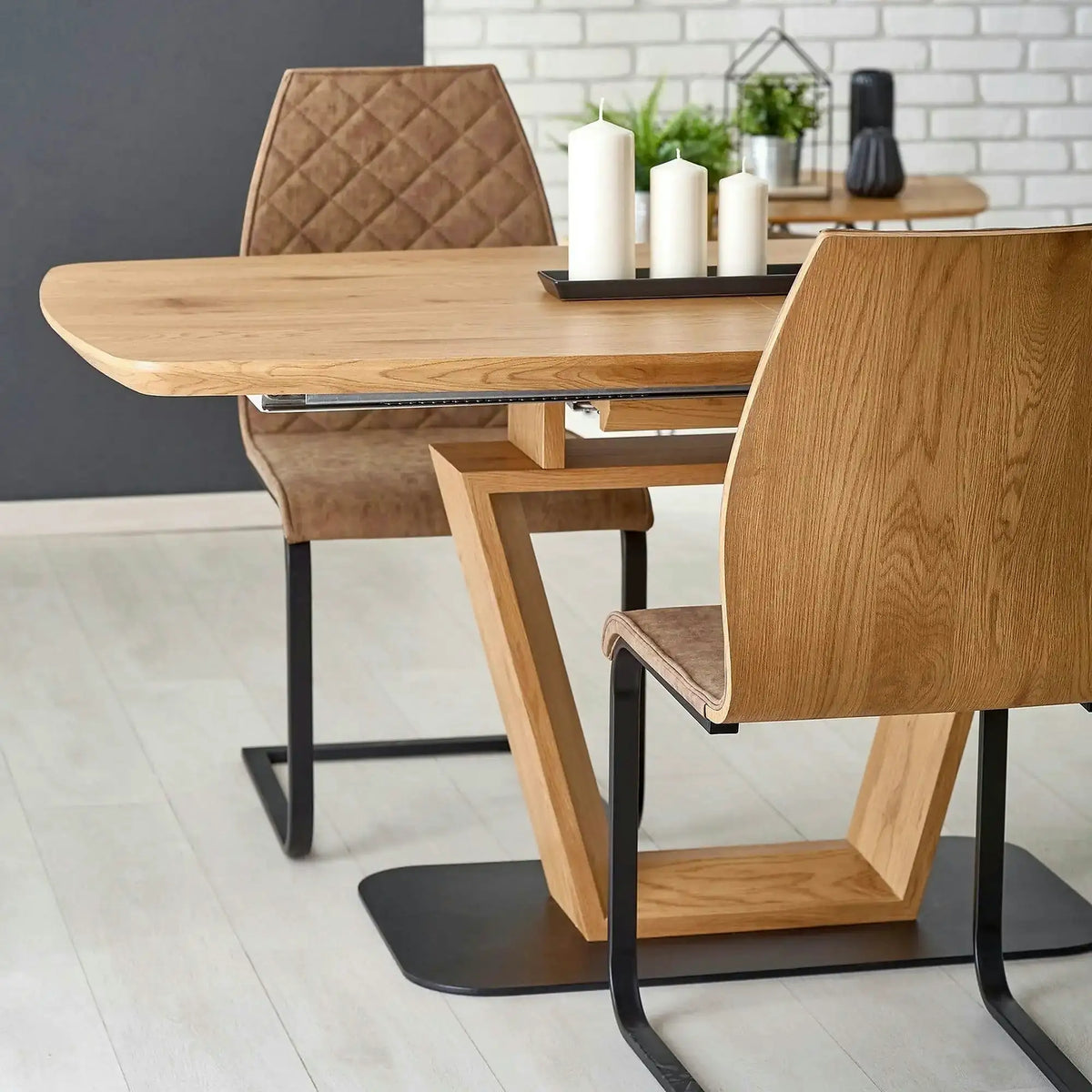 Masa extensibila BLACKY, stejar auriu/negru, 160/220x90x76 cm