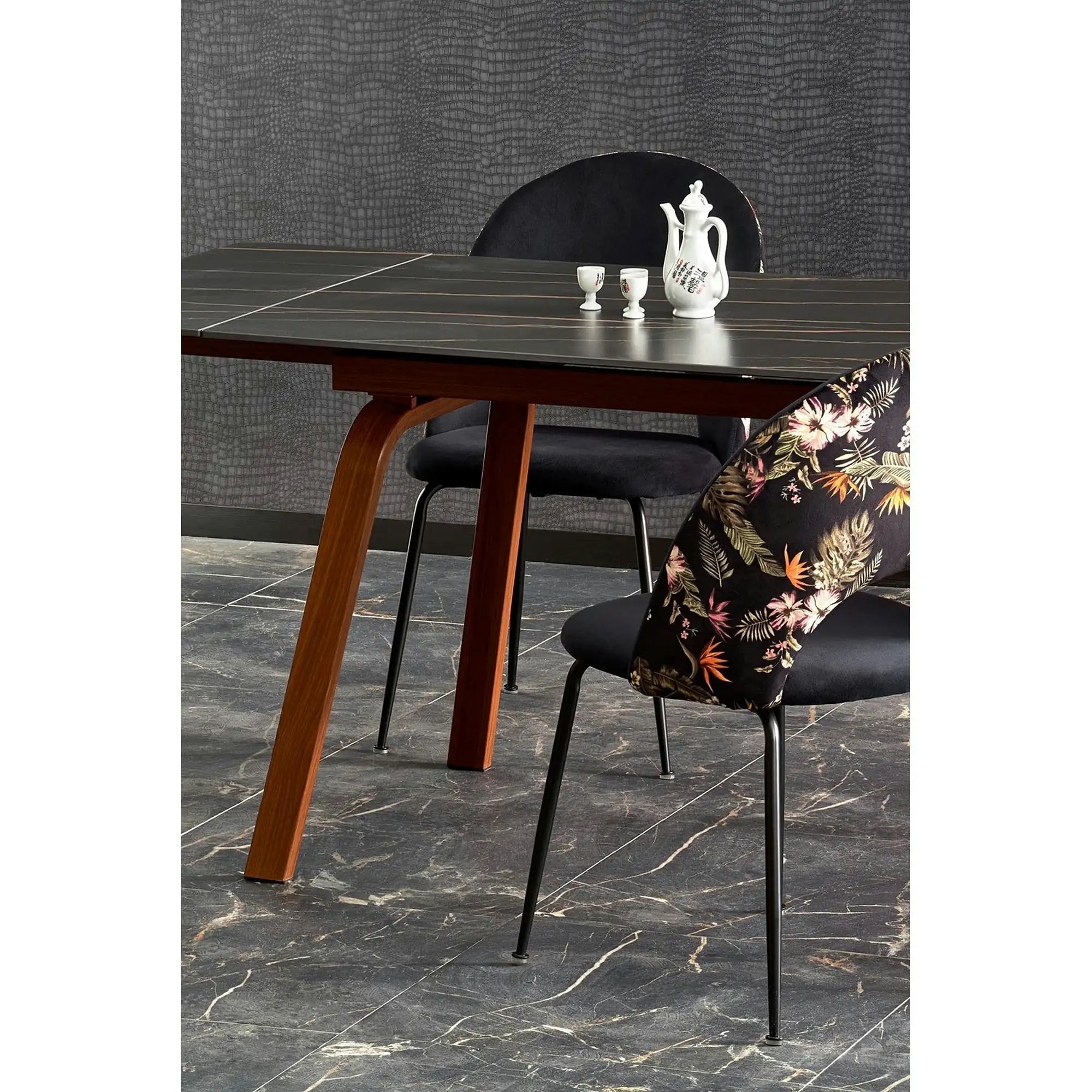 Masa extensibila LOZANO, maro/nuc, metal/piatra sinterizata, 140-200x82x76 cm