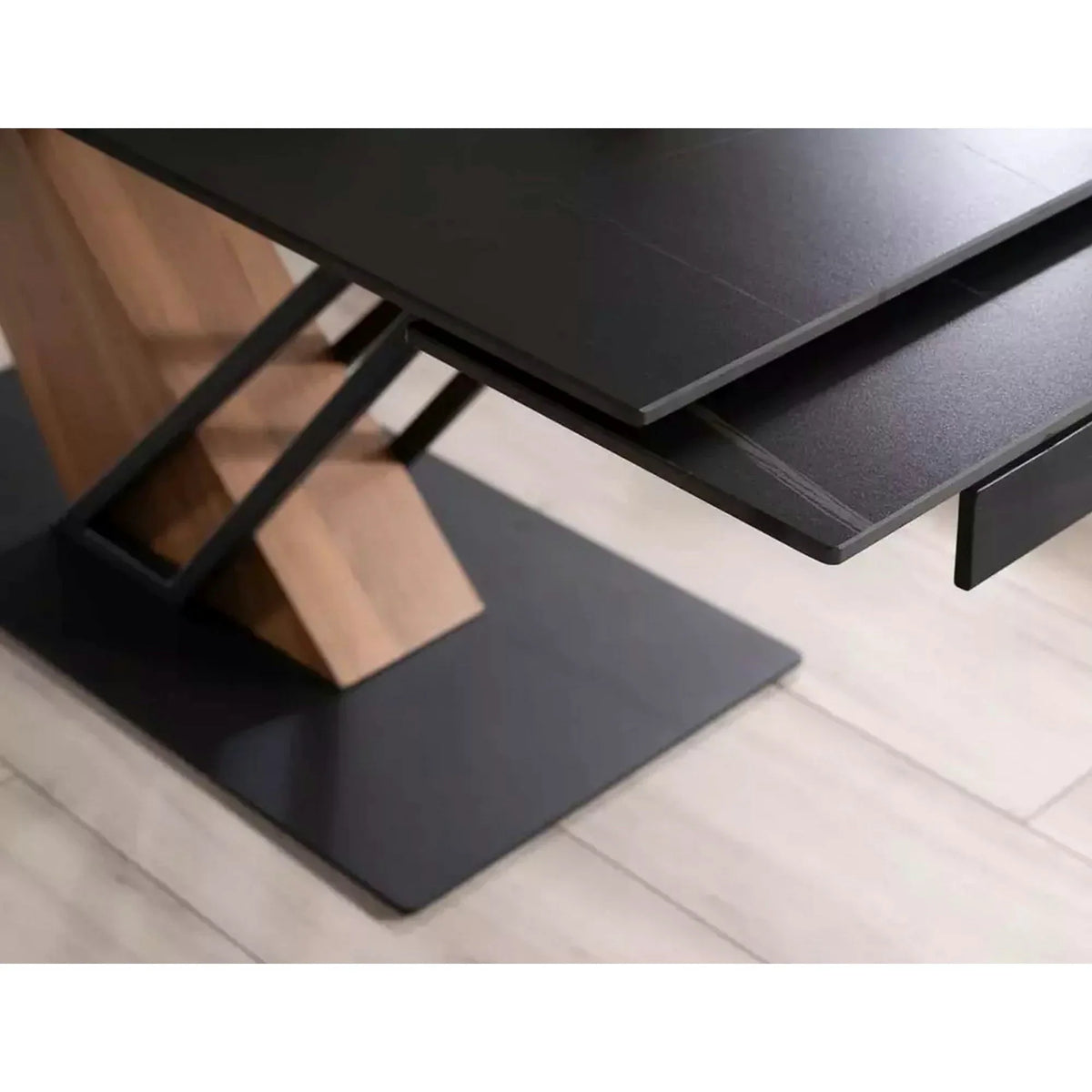 Masa extensibila moderna GENESIS, negru/stejar, 180/240x90x76 cm