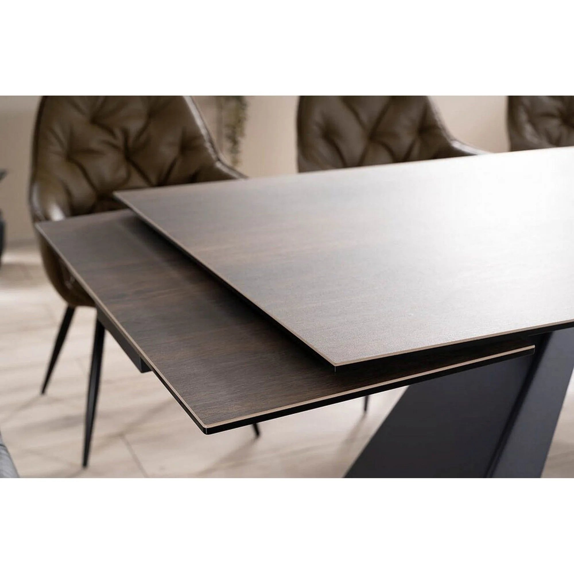 Masa extensibila SALVADORE, maro/negru mat, sticla securizata, 160-240x90x76 cm