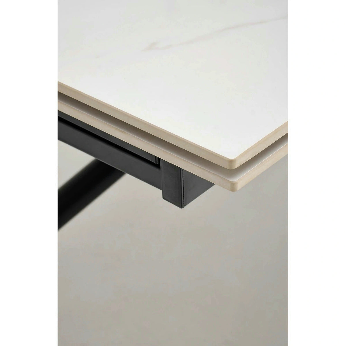 Masa extensibila VITORINO, alb cu efect de marmura/negru, piatra sinterizata/otel, 160/220x90x75 cm