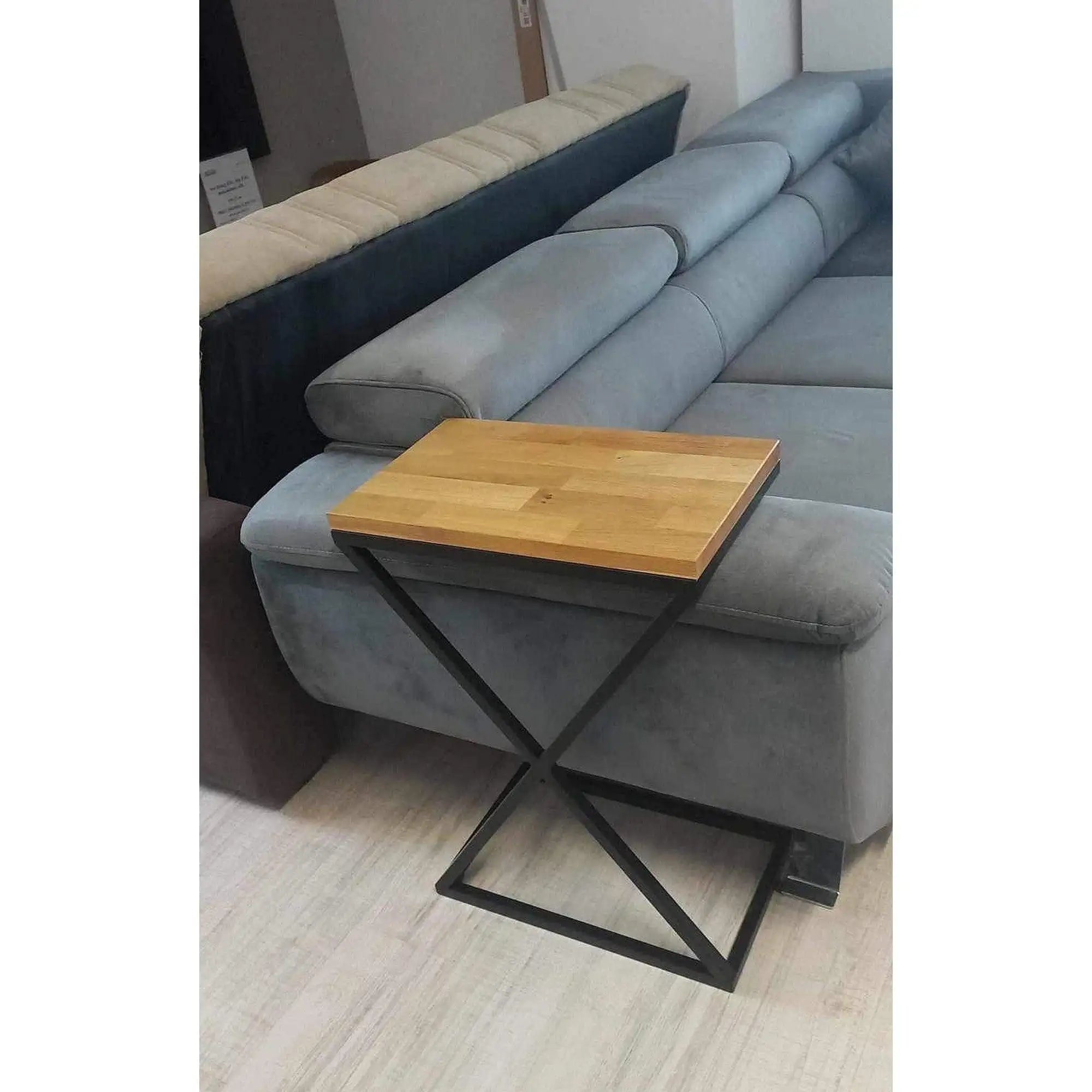 Masuta DOTI, stejar/negru, 51x31x71 cm