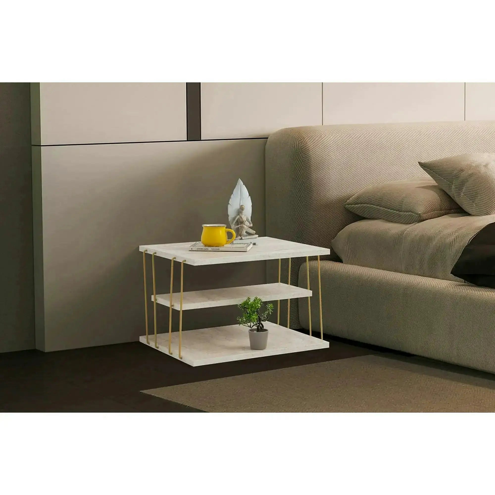 Masuta laterala LIFON, bej cu efect de marmura/auriu, PAL melaminat/metal, 50x40x33 cm