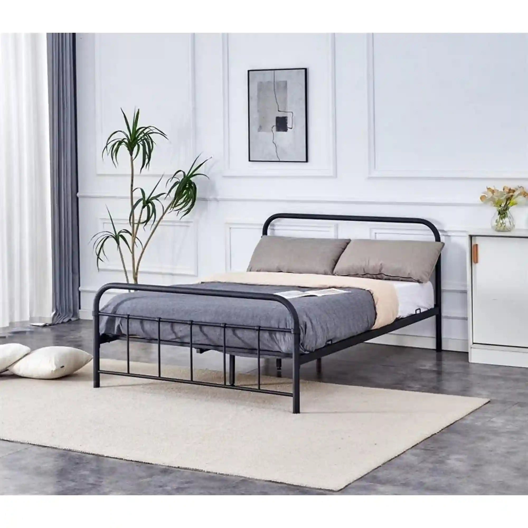 Pat Linda 140x200, negru, otel, cu somiera