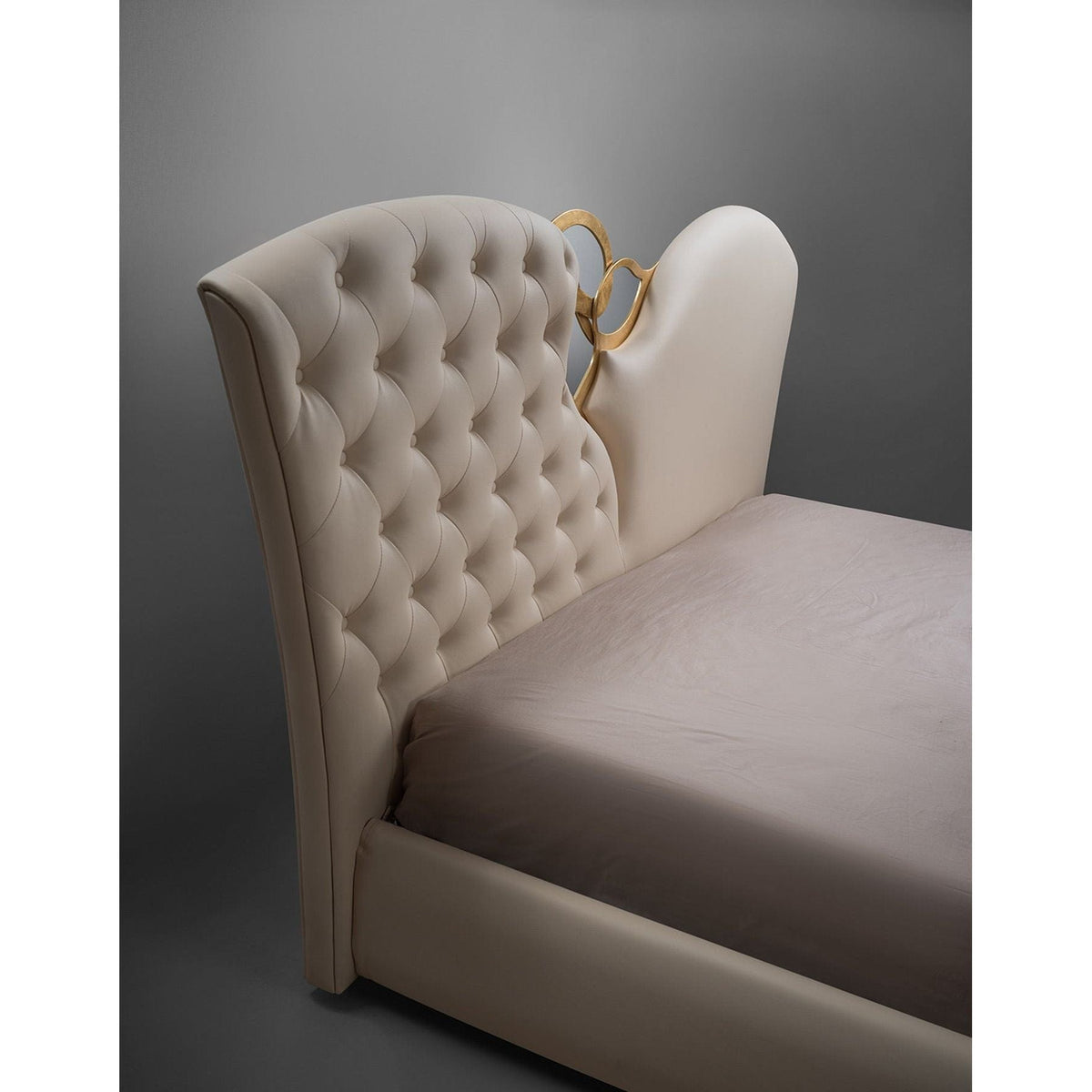 Pat MARILYN 160x200, piele ecologica crem, cu somiera metalica