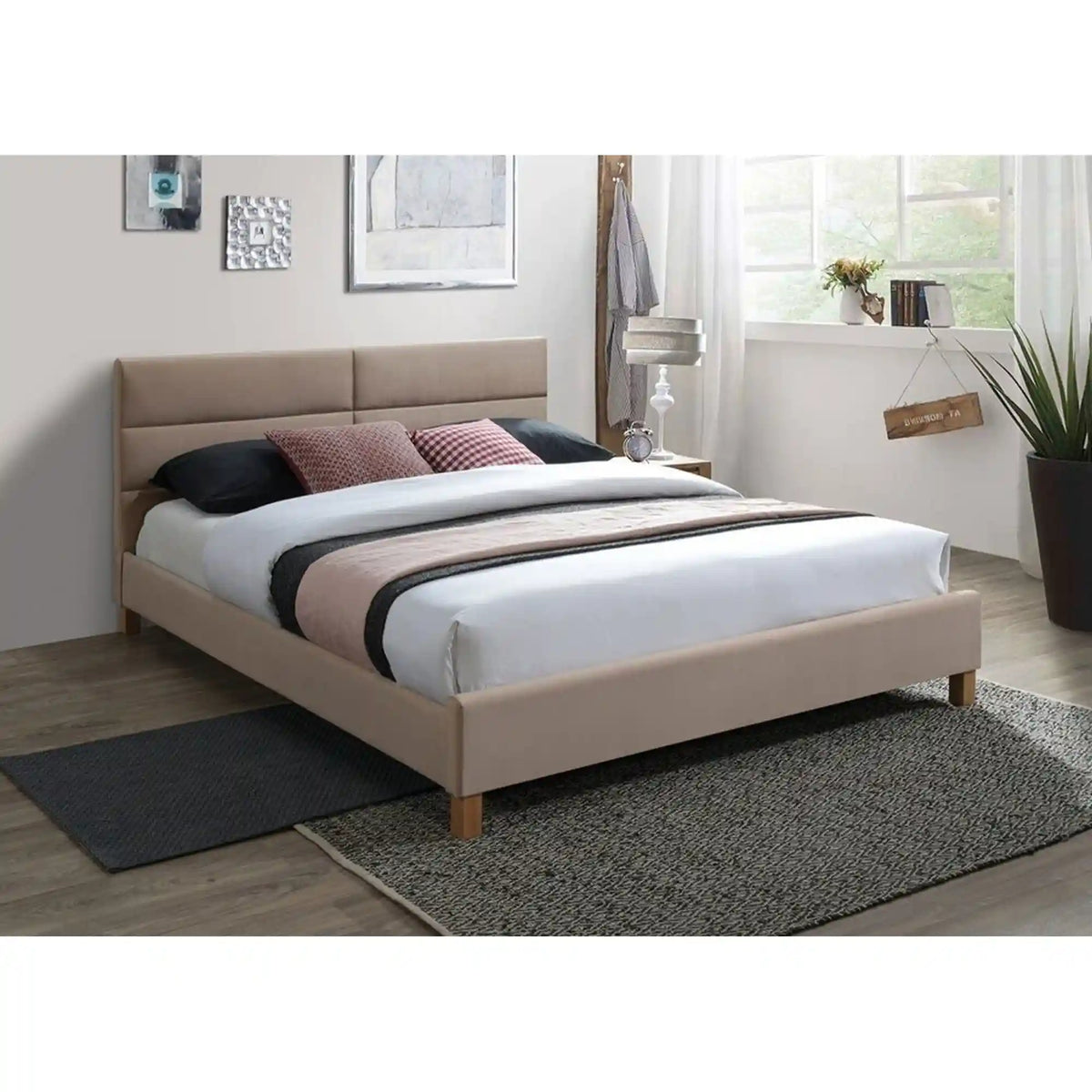 Pat tapitat lemn SIERRA 160x200, stofa catifelata bej deschis - Bluvel 28, somiera inclusa