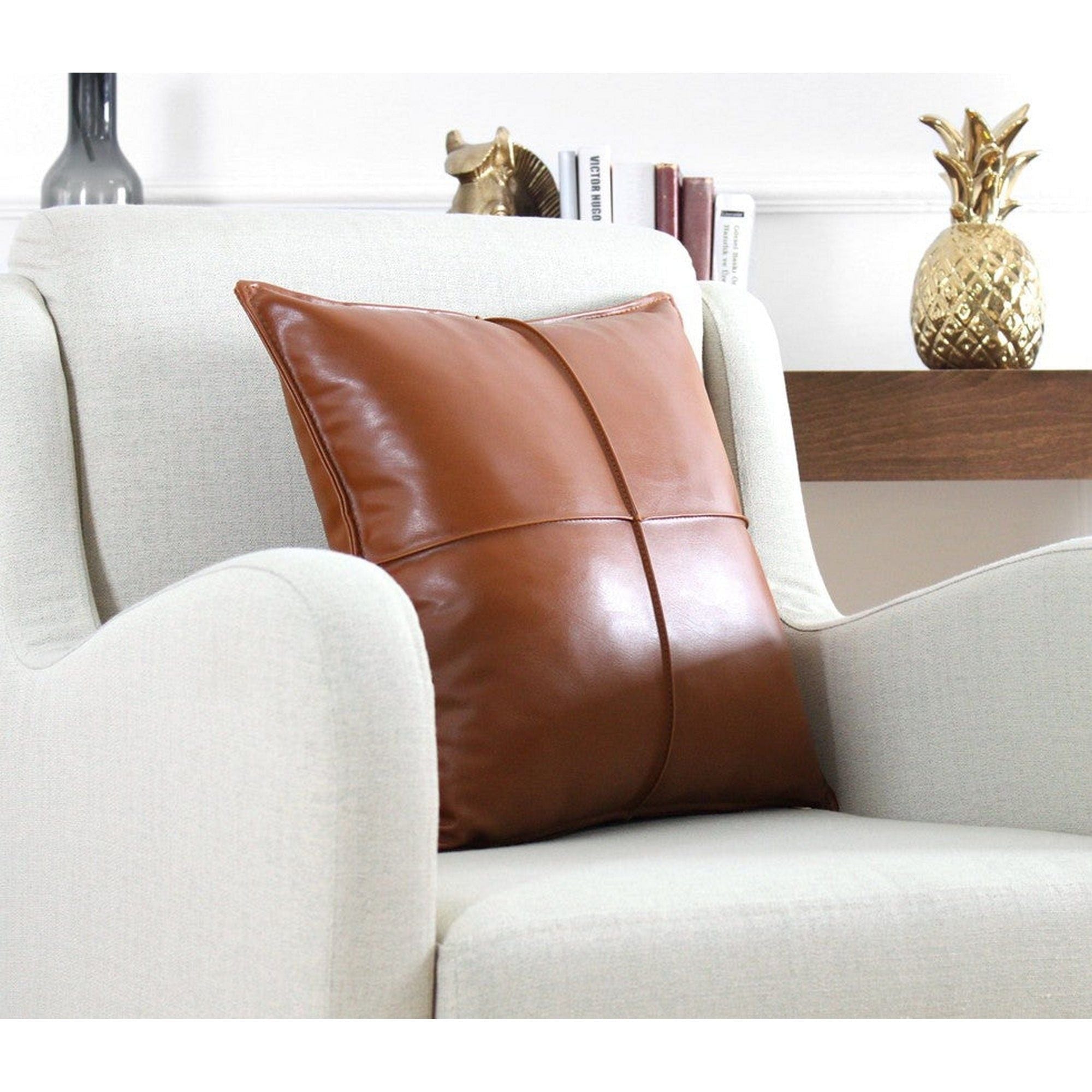 Perna 210FLF1116, maro, piele ecologica, 50x50 cm