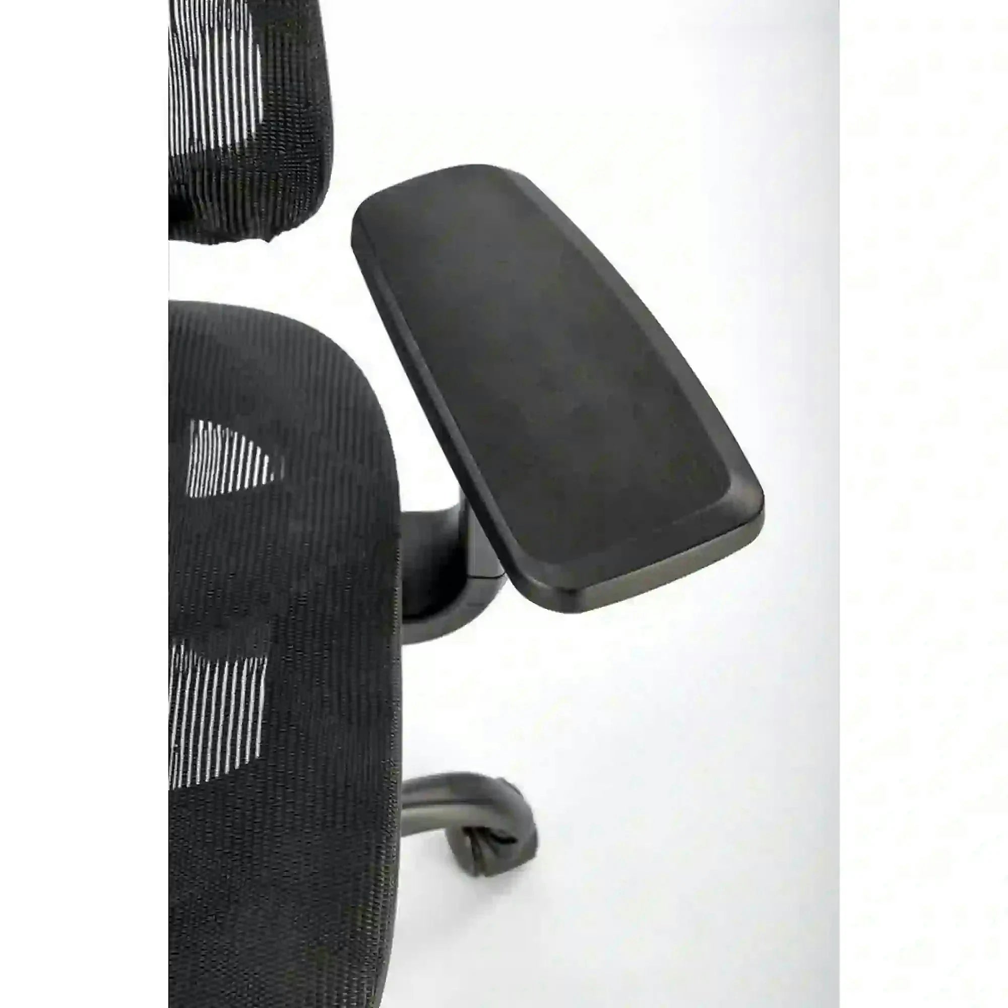 Scaun birou GOTARD, negru, stofa clasica, tetiera/cotiere reglabile, 71x75x114 cm