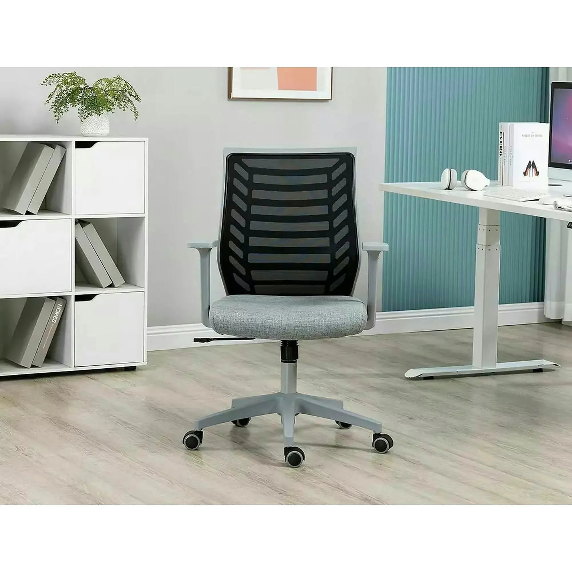 Scaun birou Q-320, gri/negru, stofa/plastic, 60x44x93/103 cm