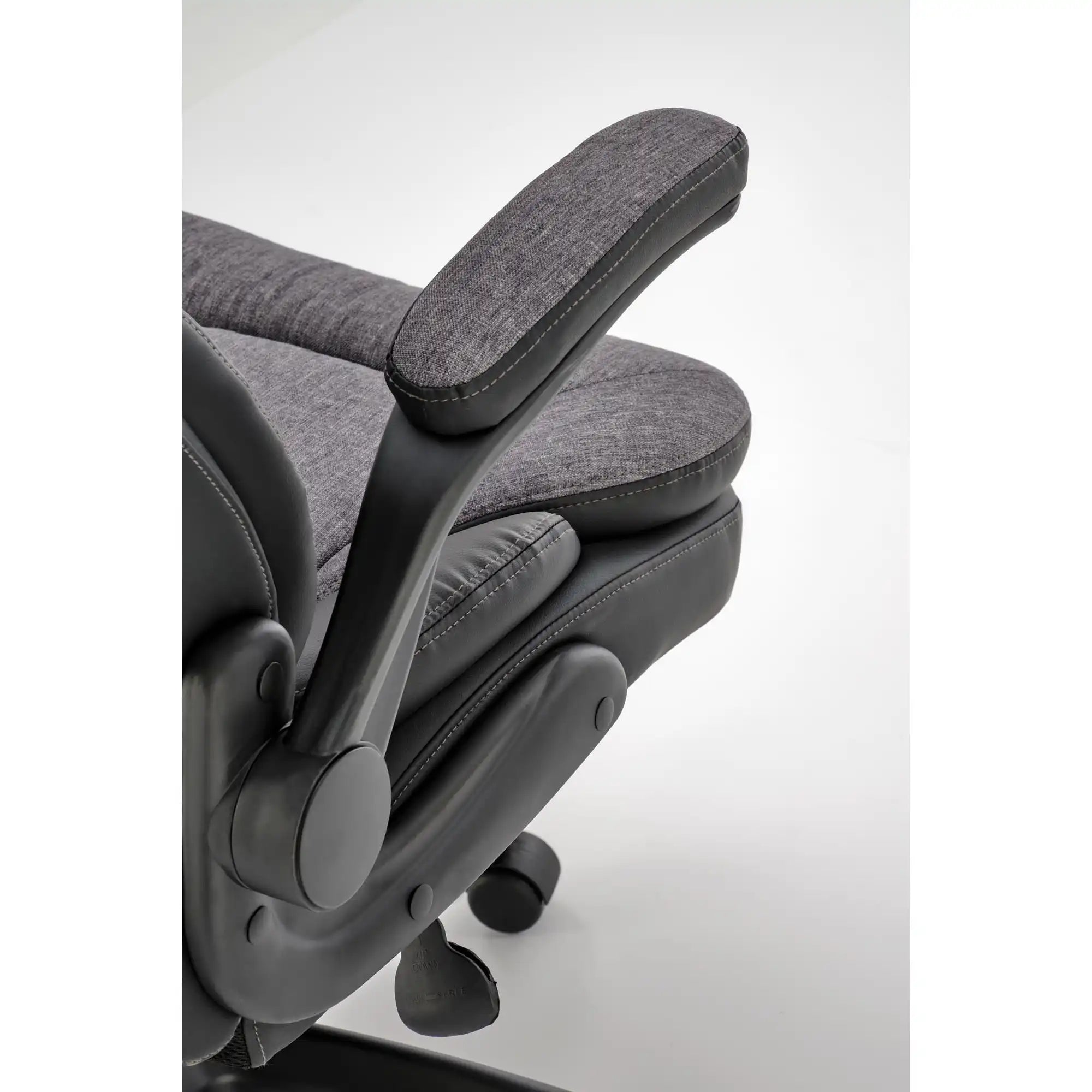 Scaun birou VALERIO, negru/gri, piele ecologica/panza, 67x69x120/128 cm