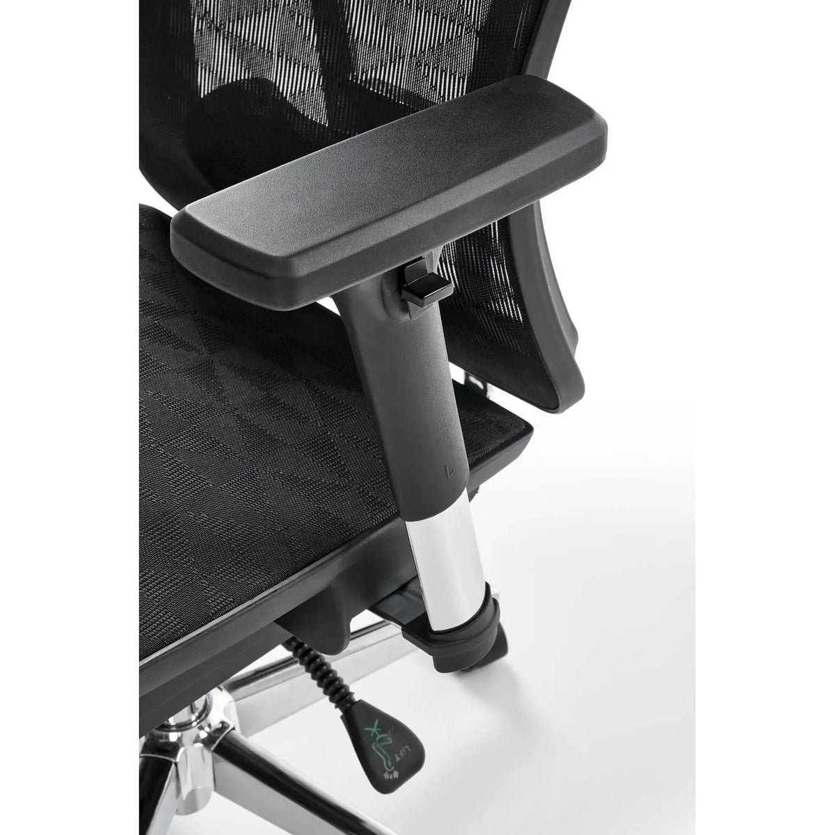 Scaun birou VIXEN, negru/crom, stofa clasica/metal, 68x65x117/125 cm