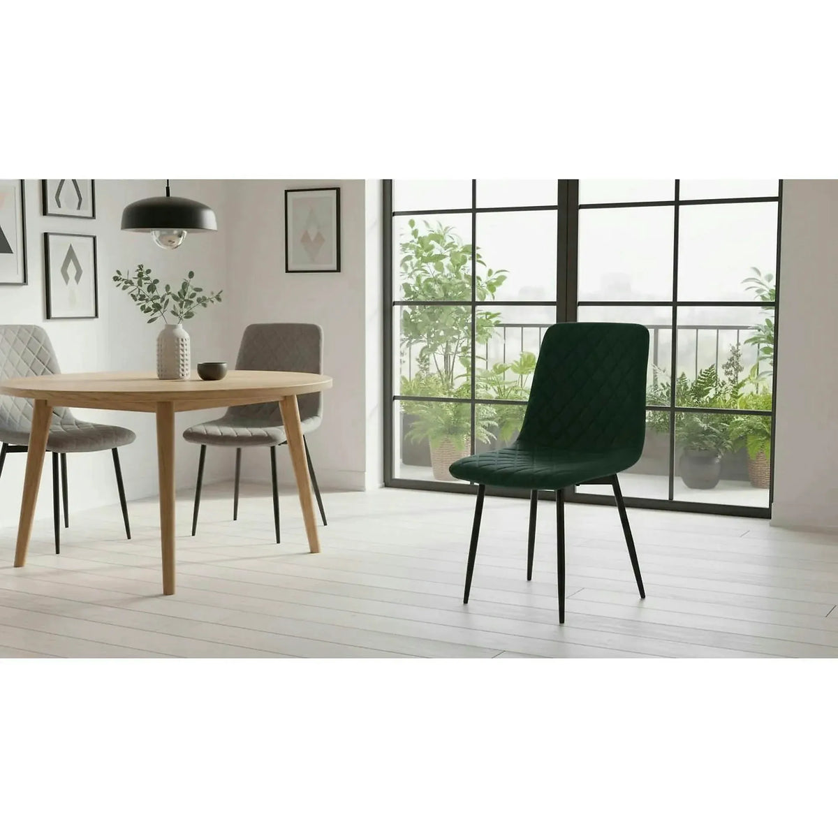 Scaun DAMIA TIP 2, verde smarald/negru, stofa catifelata/metal, 45x58x89 cm