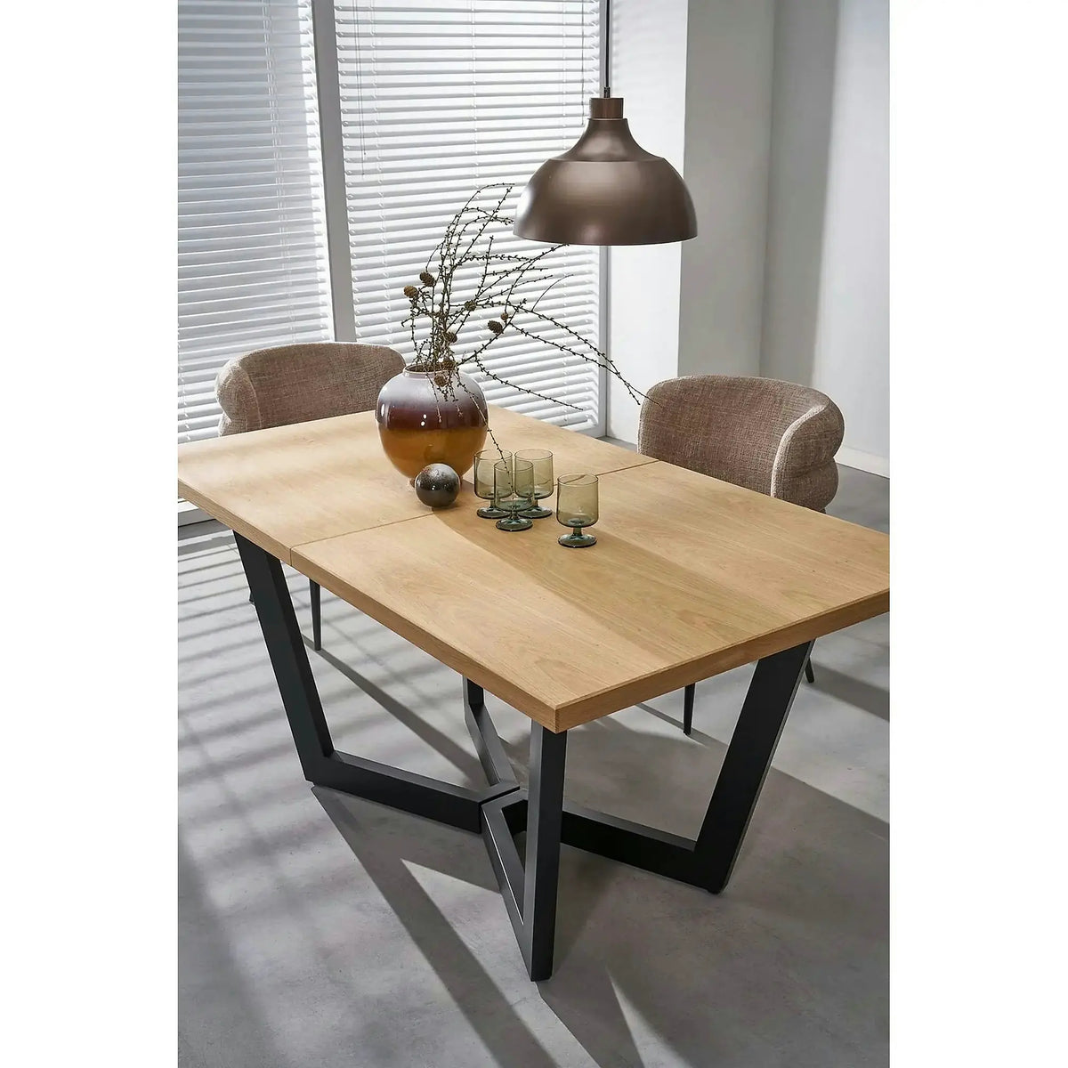Scaun de sufragerie tapitat K575, bej - Cremona 14, stofa catifelata/otel, 62x64x79 cm