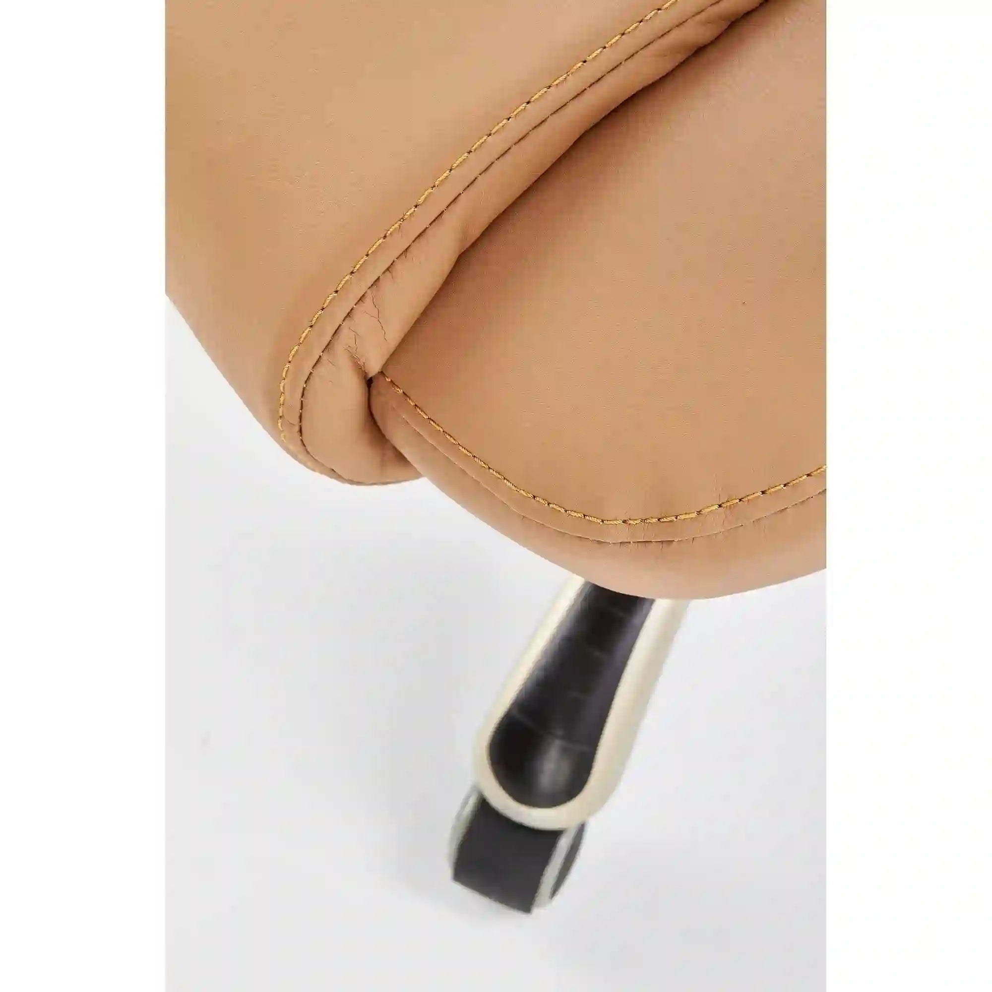 Scaun directorial DESMOND, bej, piele ecologica, 67x70x112/119 cm