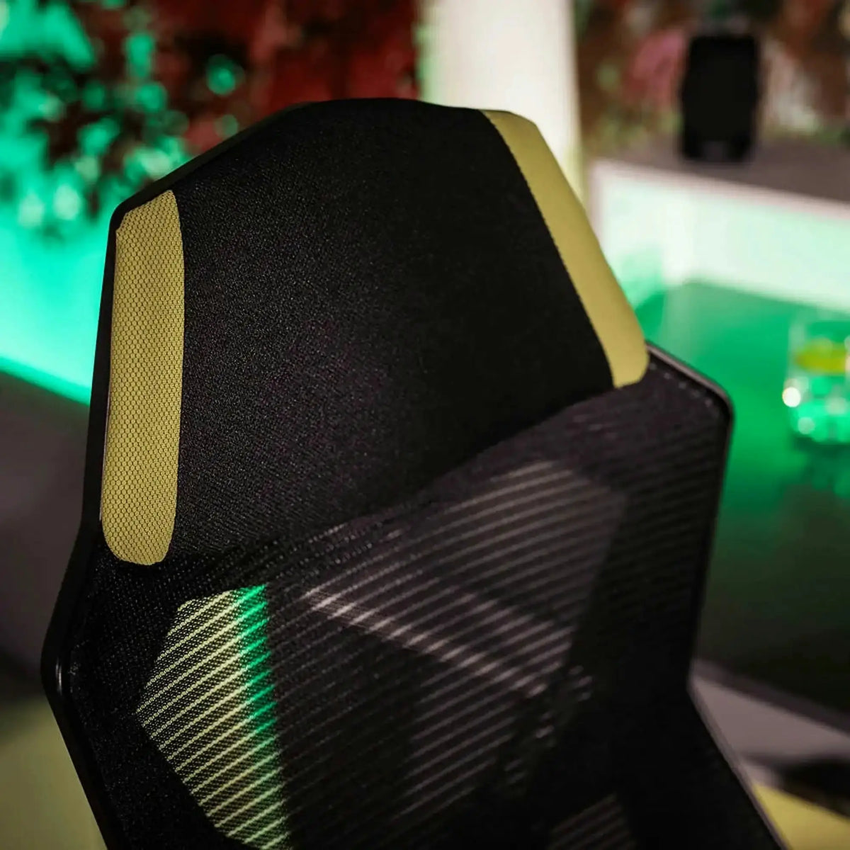 Scaun gaming JORIK NEW, negru/verde, plasa/plastic, 60x65x108/118 cm