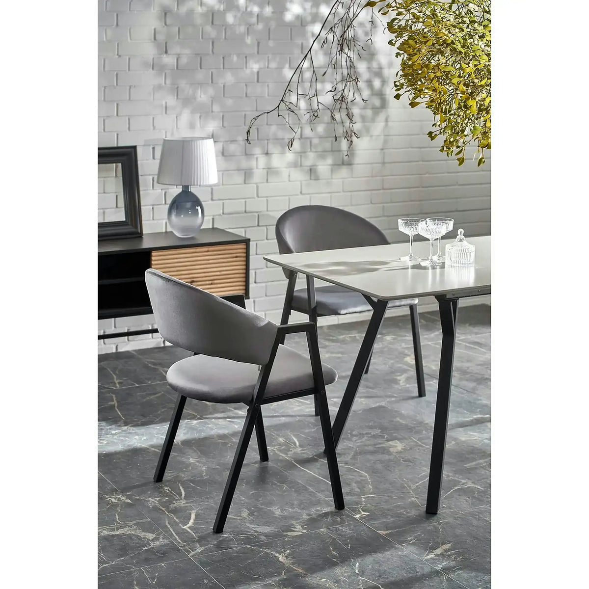 Scaun K473, stofa catifelata gri, 54x58x82 cm