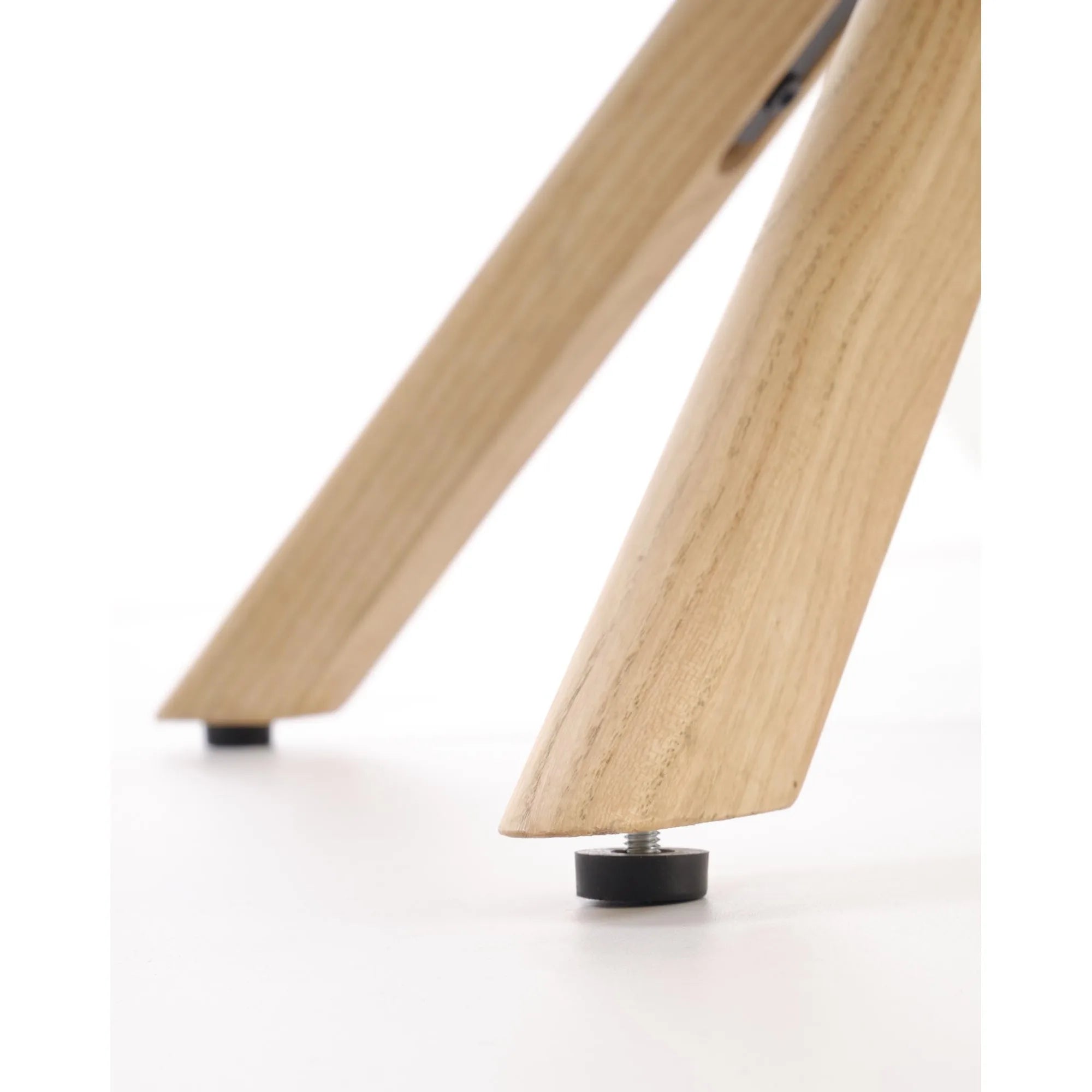 Scaun K585, bej inchis/stejar, stofa clasica/lemn, 63x64x93 cm