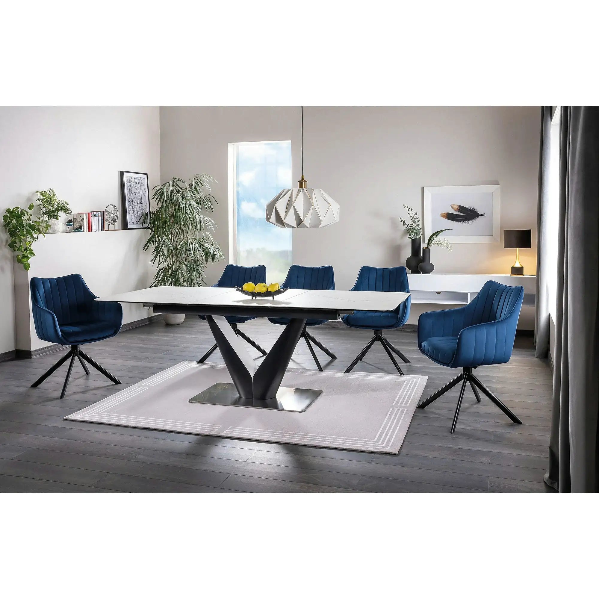 Scaun living rotativ AZALIA, albastru/negru, stofa catifelata/metal, 61x44x86 cm