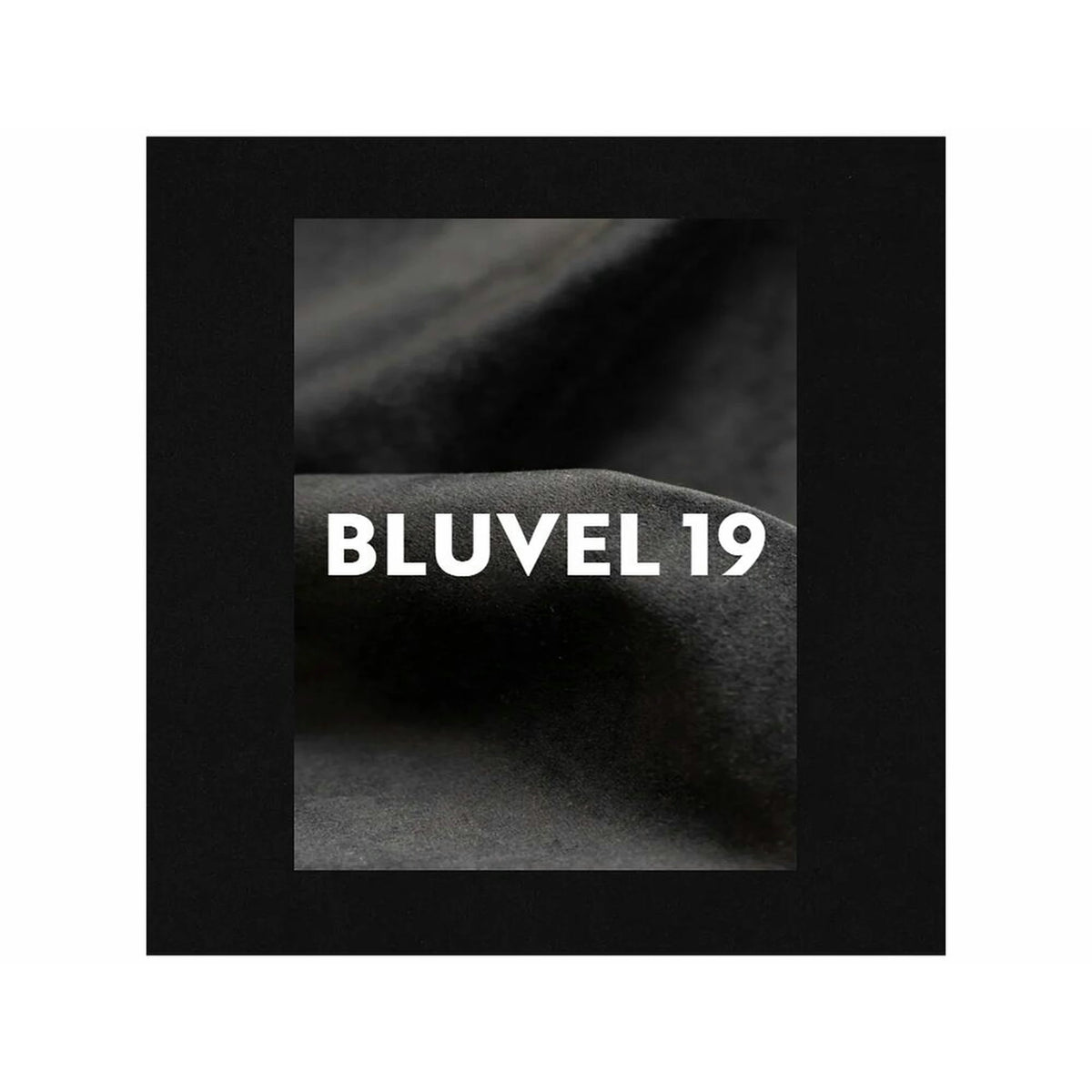 Scaun MIKE, negru - Bluvel 19/negru, stofa catifelata/metal, 48x56x86 cm