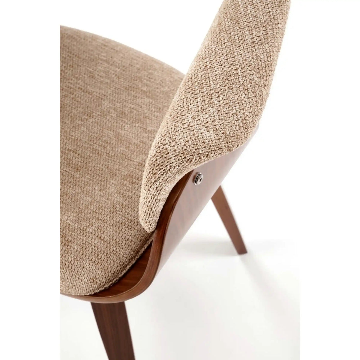 Scaun scandinav tapitat K545, bej/nuc, stofa clasica/placaj, 63x53x83 cm