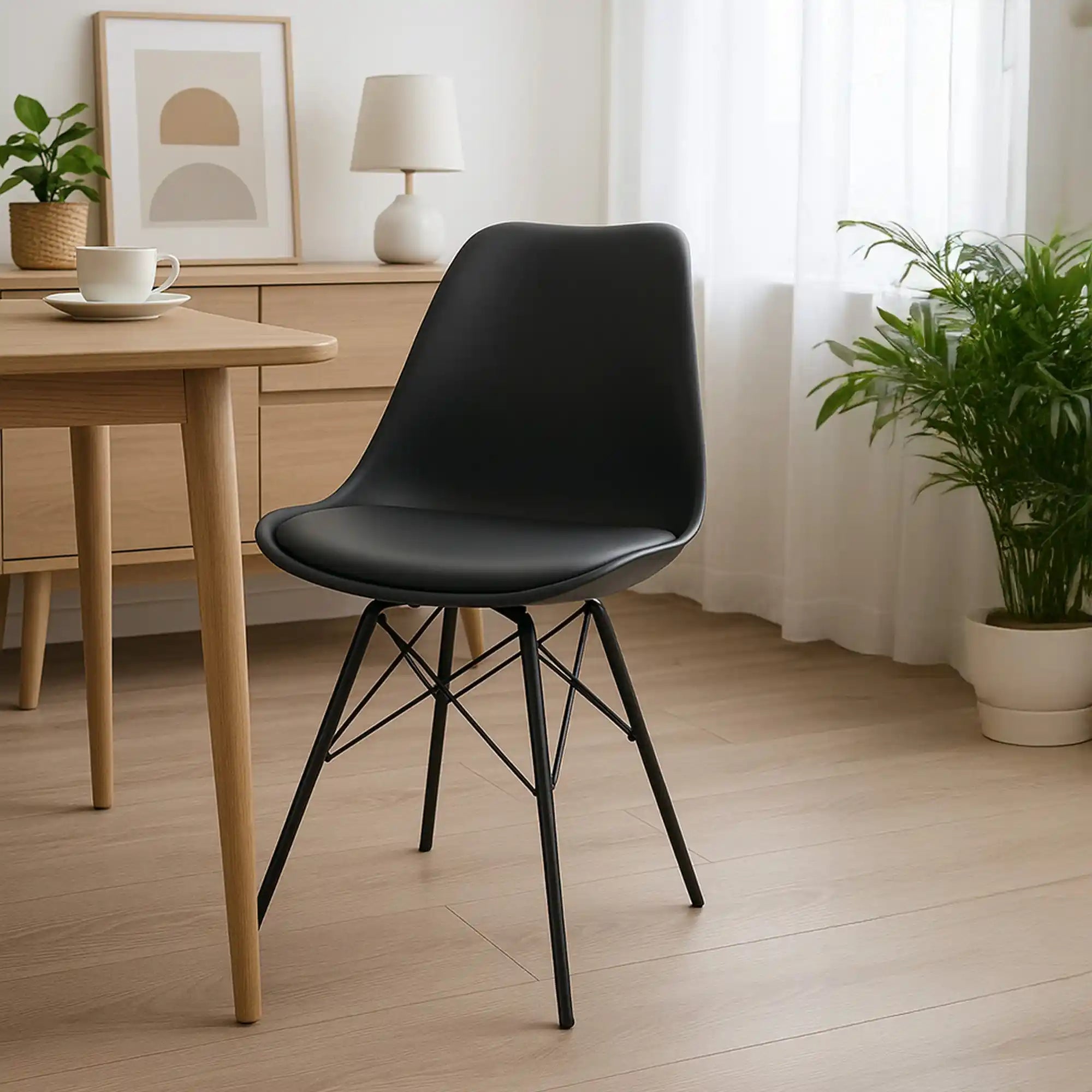 Scaun TAMORA, negru, plastic/piele ecologica, 48x57x83 cm