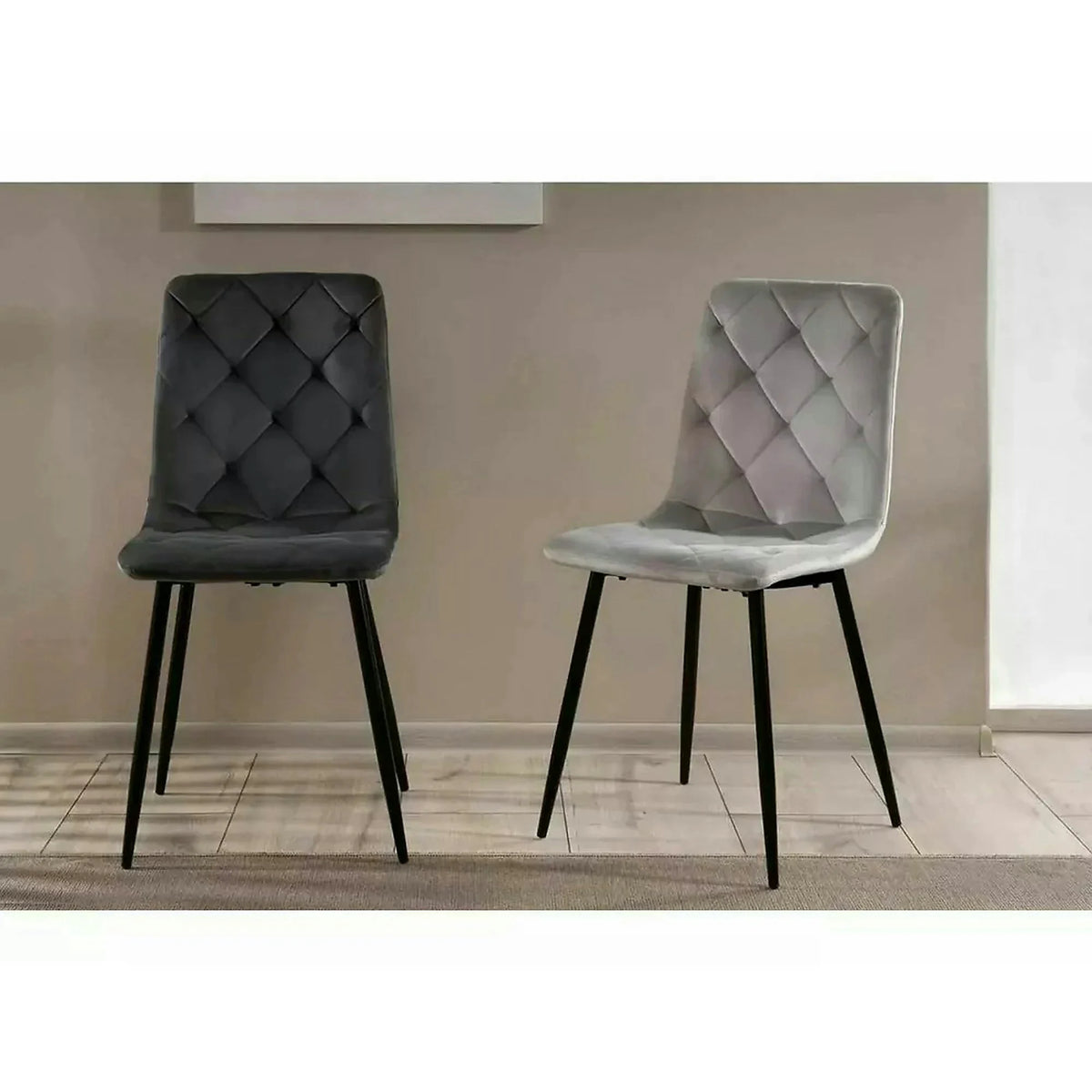 Scaun tapitat JERRY, negru, stofa catifelata/metal, 45x39x91 cm
